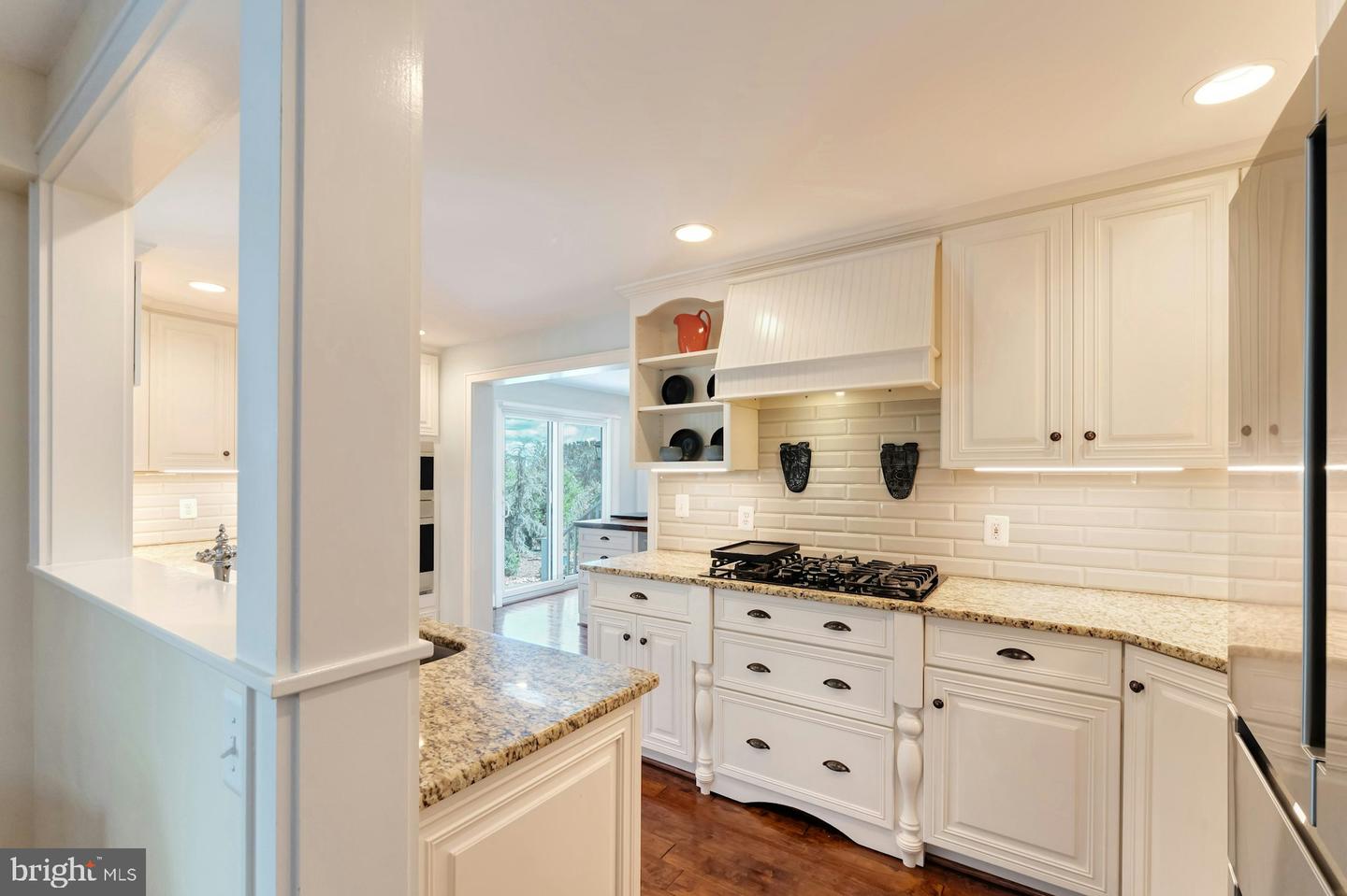 16555 OLD WATERFORD RD, PAEONIAN SPRINGS, Virginia 20129, 4 Bedrooms Bedrooms, ,4 BathroomsBathrooms,Residential,For sale,16555 OLD WATERFORD RD,VALO2106450 MLS # VALO2106450