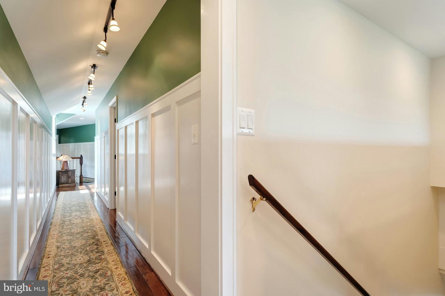 16555 OLD WATERFORD RD, PAEONIAN SPRINGS, Virginia 20129, 4 Bedrooms Bedrooms, ,4 BathroomsBathrooms,Residential,For sale,16555 OLD WATERFORD RD,VALO2106450 MLS # VALO2106450