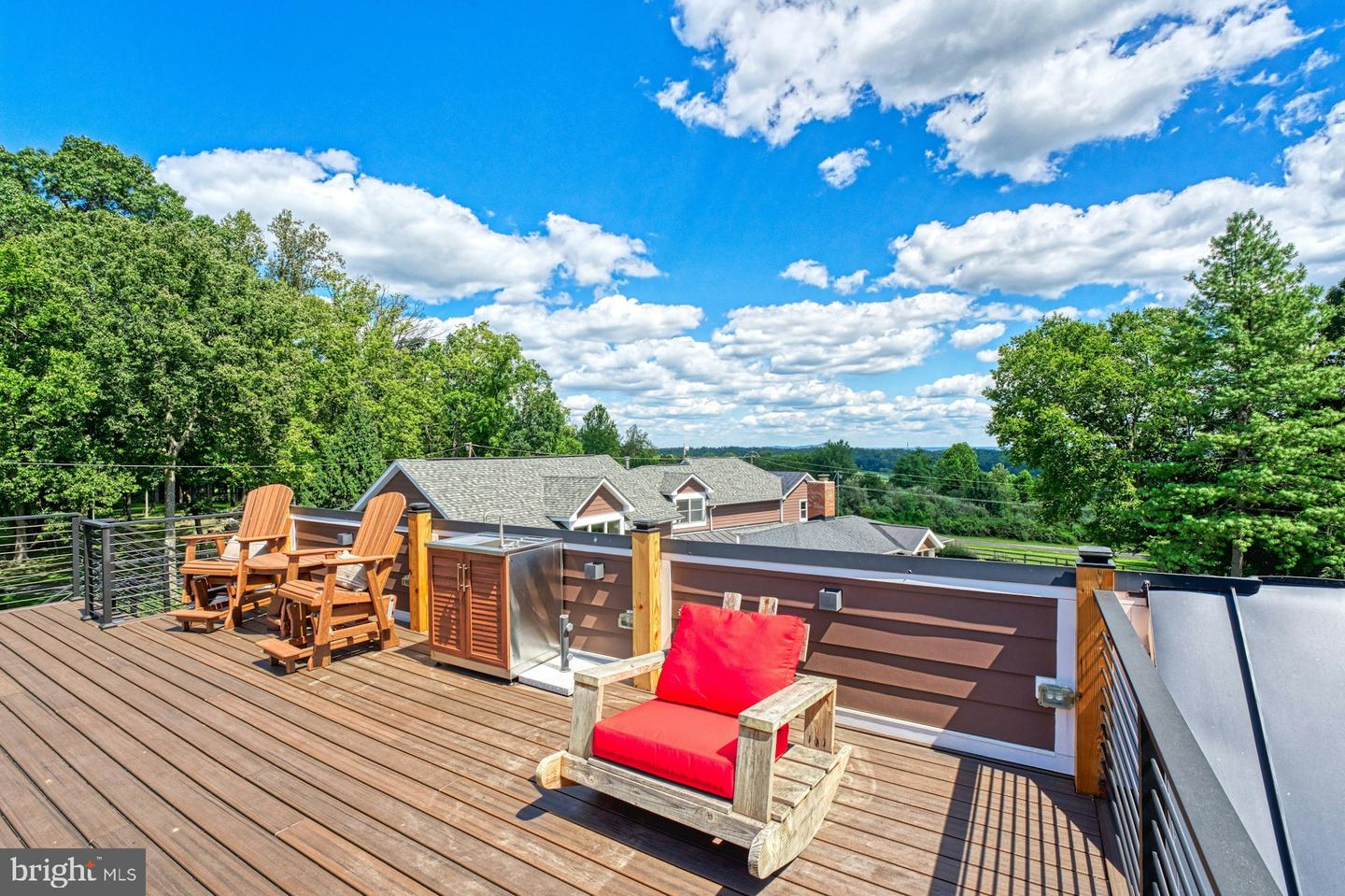 16555 OLD WATERFORD RD, PAEONIAN SPRINGS, Virginia 20129, 4 Bedrooms Bedrooms, ,4 BathroomsBathrooms,Residential,For sale,16555 OLD WATERFORD RD,VALO2106450 MLS # VALO2106450