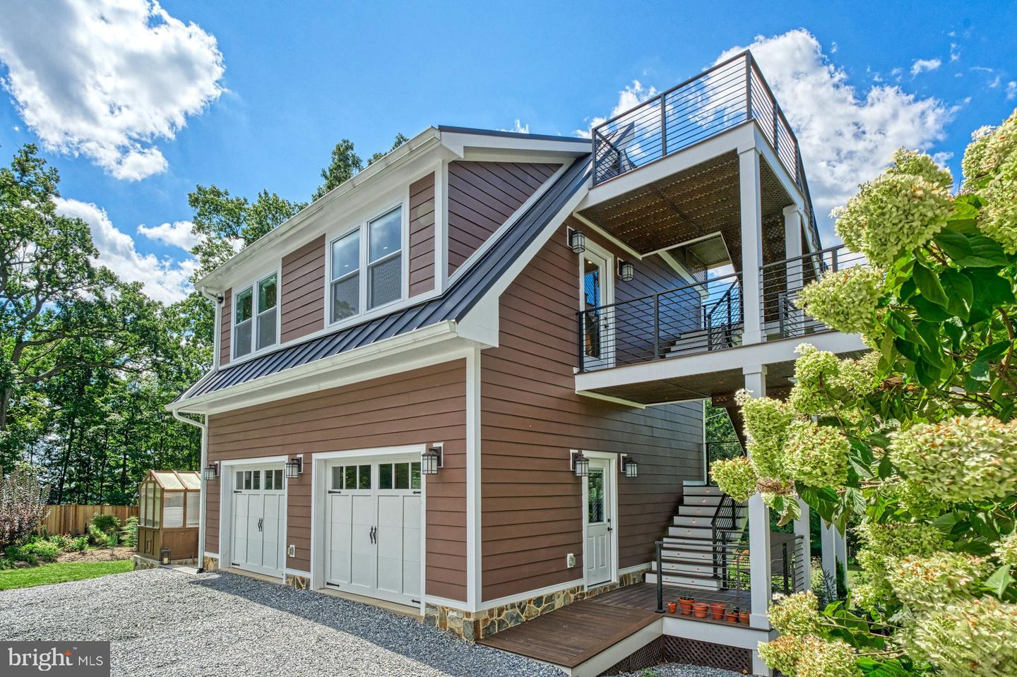 16555 OLD WATERFORD RD, PAEONIAN SPRINGS, Virginia 20129, 4 Bedrooms Bedrooms, ,4 BathroomsBathrooms,Residential,For sale,16555 OLD WATERFORD RD,VALO2106450 MLS # VALO2106450