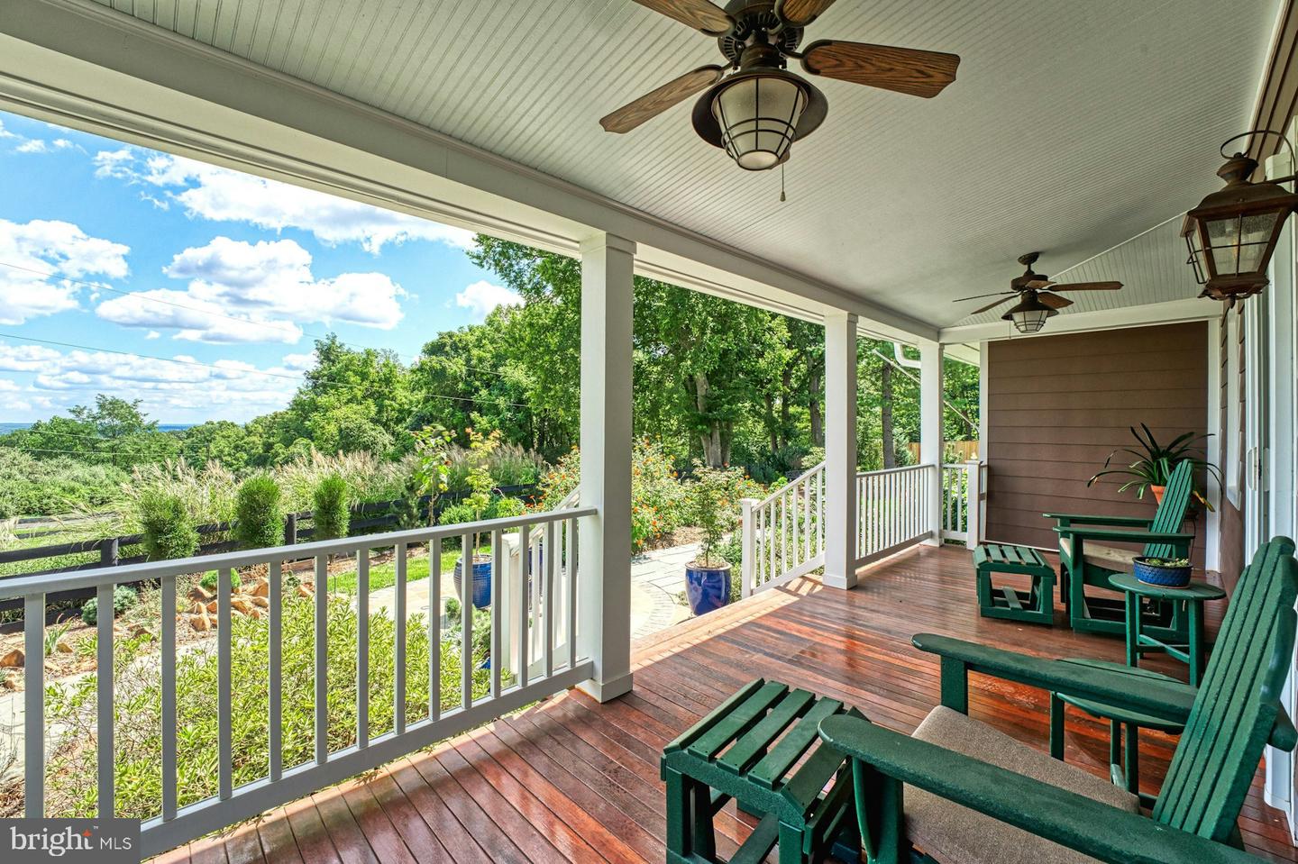 16555 OLD WATERFORD RD, PAEONIAN SPRINGS, Virginia 20129, 4 Bedrooms Bedrooms, ,4 BathroomsBathrooms,Residential,For sale,16555 OLD WATERFORD RD,VALO2106450 MLS # VALO2106450