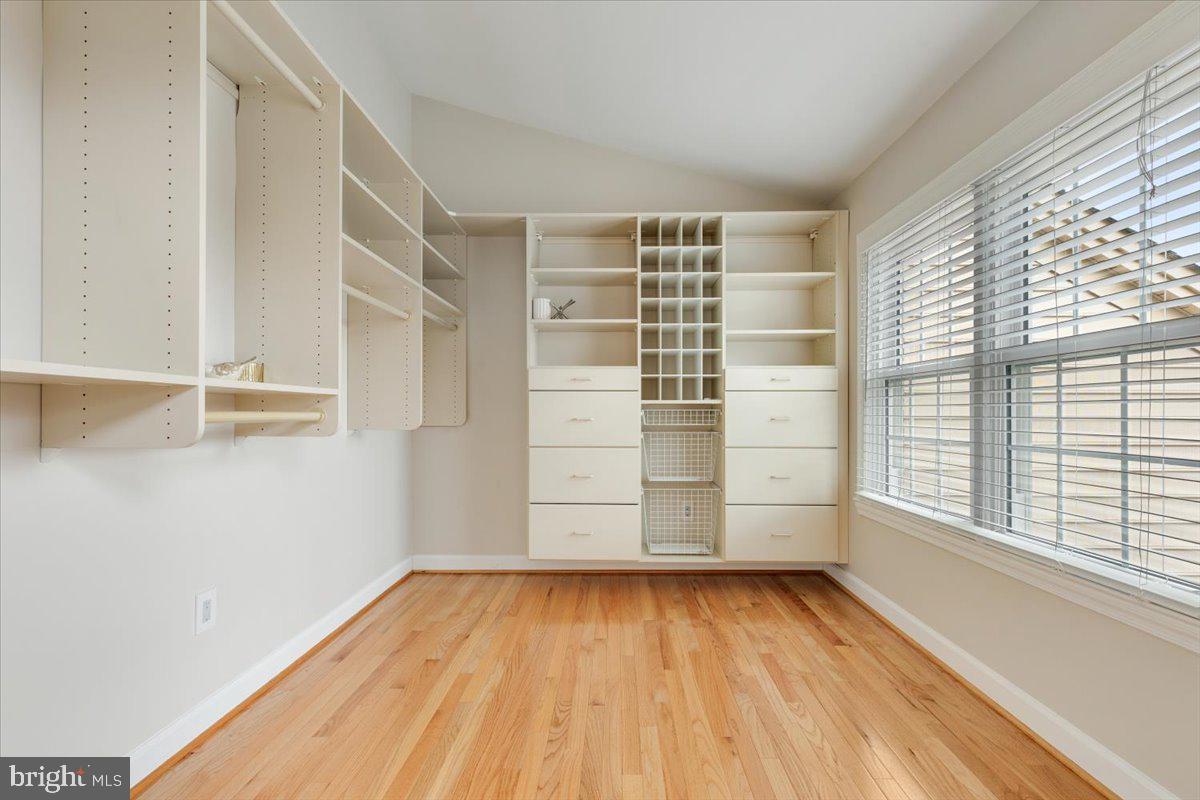 4416 S PERSHING CT, ARLINGTON, Virginia 22204, 3 Bedrooms Bedrooms, ,2 BathroomsBathrooms,Residential,For sale,4416 S PERSHING CT,VAAR2064492 MLS # VAAR2064492