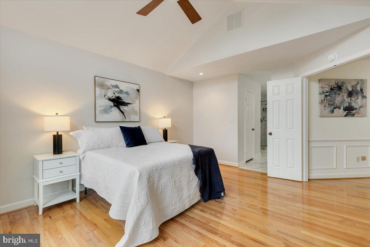 4416 S PERSHING CT, ARLINGTON, Virginia 22204, 3 Bedrooms Bedrooms, ,2 BathroomsBathrooms,Residential,For sale,4416 S PERSHING CT,VAAR2064492 MLS # VAAR2064492