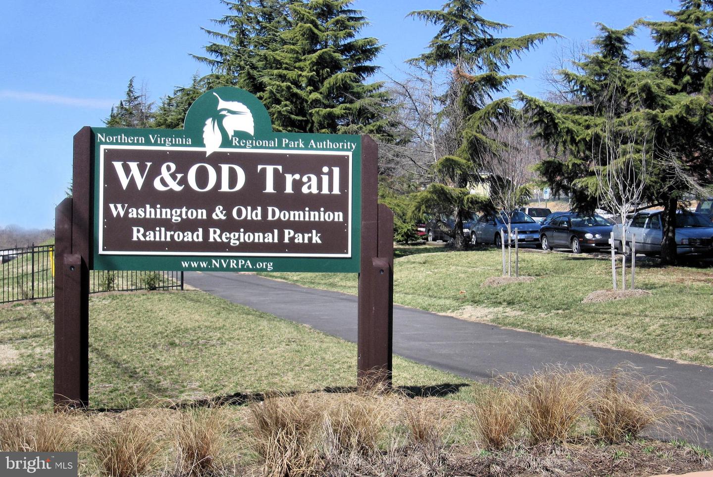 4416 S PERSHING CT, ARLINGTON, Virginia 22204, 3 Bedrooms Bedrooms, ,2 BathroomsBathrooms,Residential,For sale,4416 S PERSHING CT,VAAR2064492 MLS # VAAR2064492