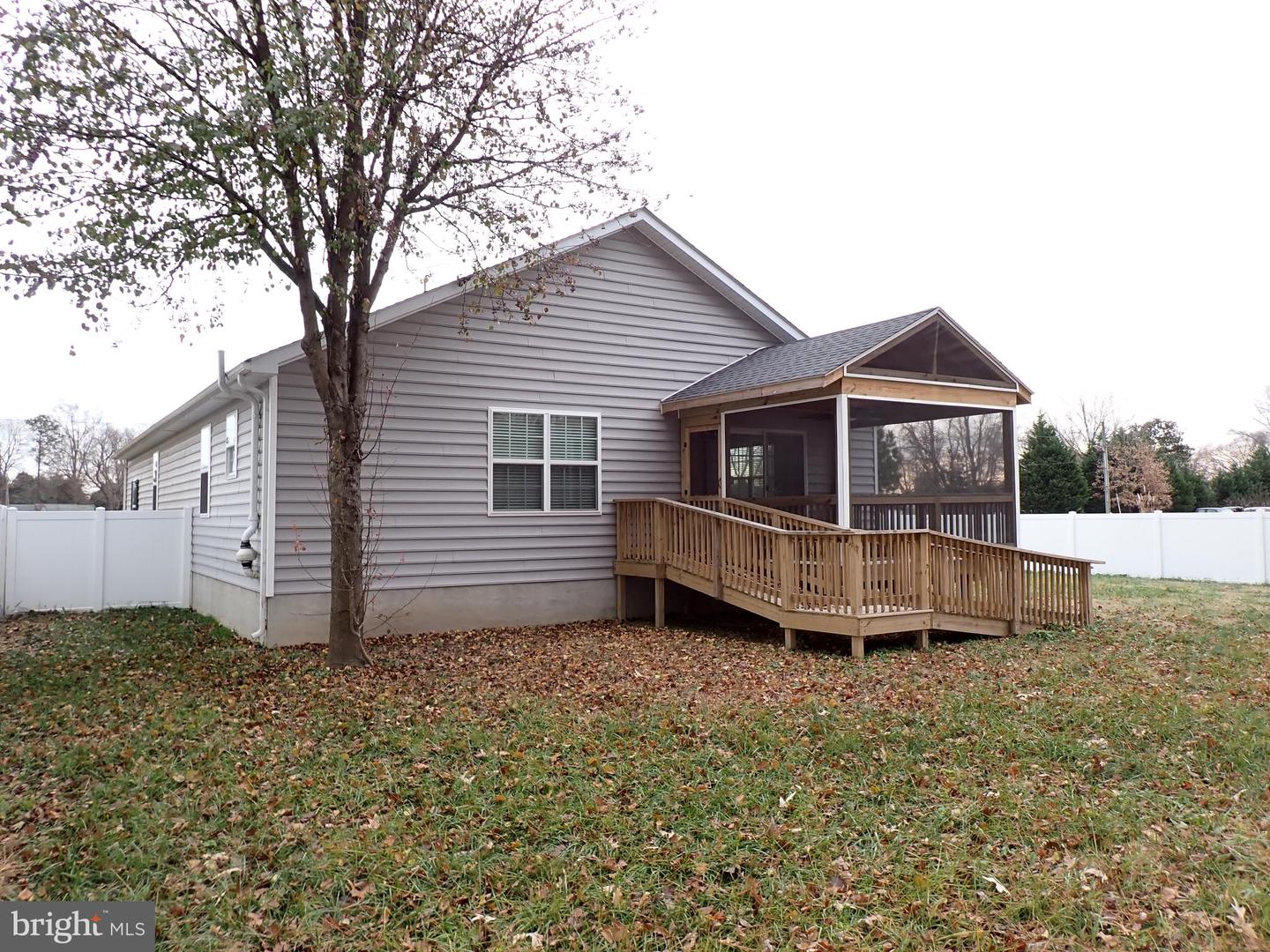 95 ROLANDO DRIVE, COLONIAL BEACH, Virginia 22443, 3 Bedrooms Bedrooms, ,2 BathroomsBathrooms,Residential,For sale,95 ROLANDO DRIVE,VAWE2009878 MLS # VAWE2009878