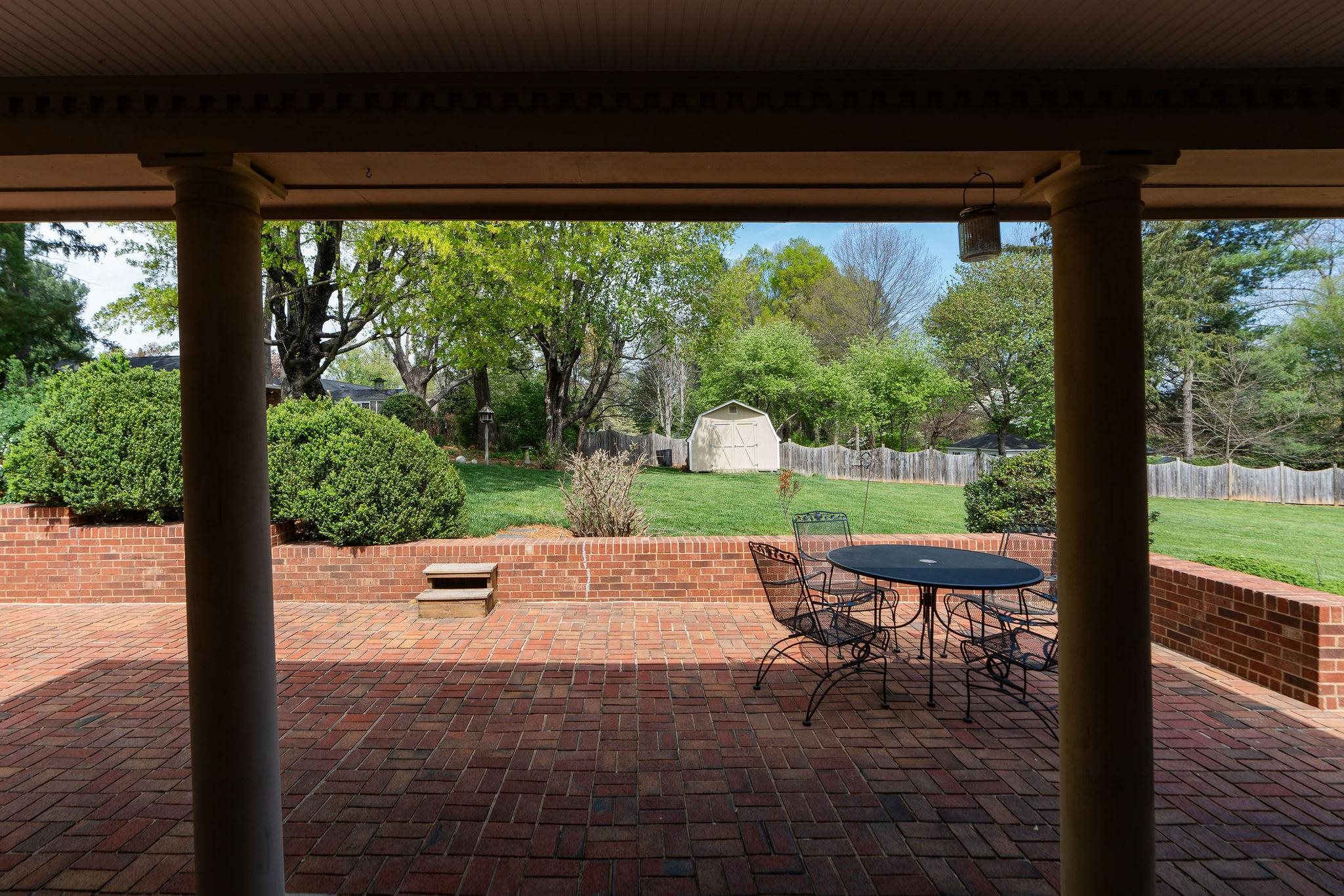 812 MEADOWBROOK RD, WAYNESBORO, Virginia 22980, 4 Bedrooms Bedrooms, ,3 BathroomsBathrooms,Residential,812 MEADOWBROOK RD,663618 MLS # 663618