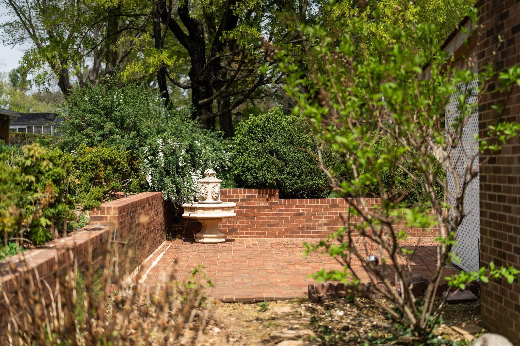 812 MEADOWBROOK RD, WAYNESBORO, Virginia 22980, 4 Bedrooms Bedrooms, ,3 BathroomsBathrooms,Residential,812 MEADOWBROOK RD,663618 MLS # 663618