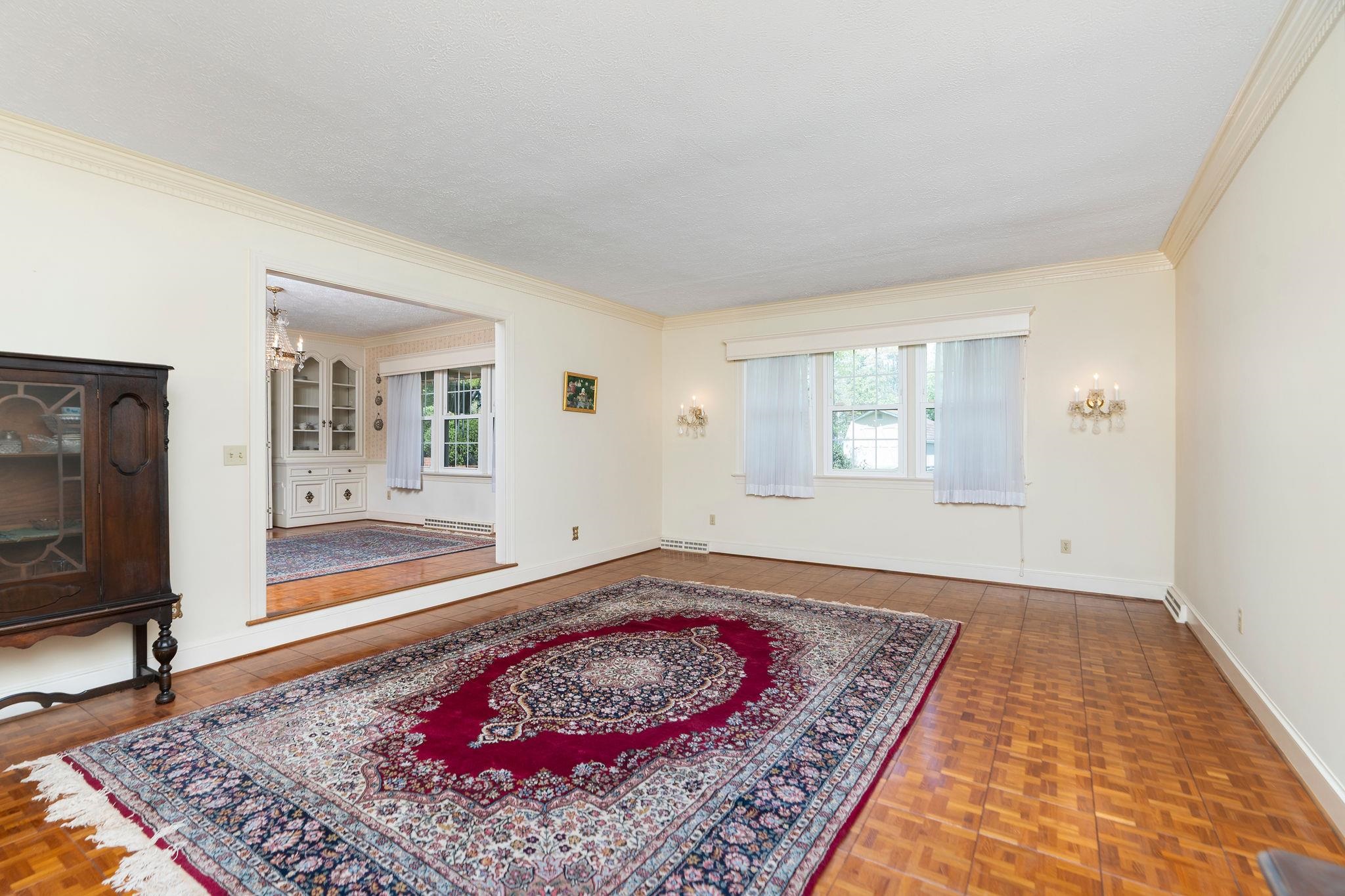 812 MEADOWBROOK RD, WAYNESBORO, Virginia 22980, 4 Bedrooms Bedrooms, ,3 BathroomsBathrooms,Residential,812 MEADOWBROOK RD,663618 MLS # 663618