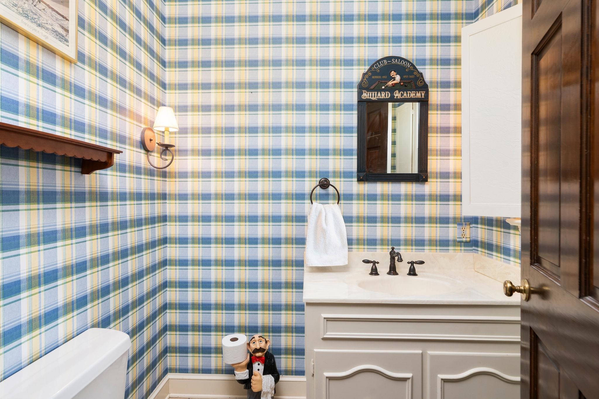 812 MEADOWBROOK RD, WAYNESBORO, Virginia 22980, 4 Bedrooms Bedrooms, ,3 BathroomsBathrooms,Residential,812 MEADOWBROOK RD,663618 MLS # 663618