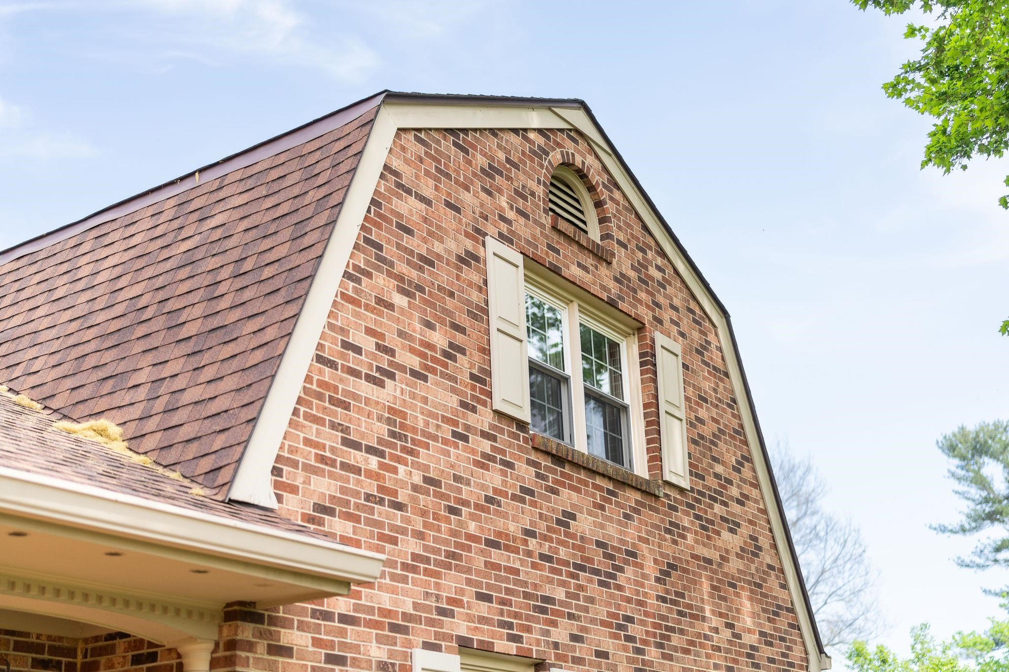 812 MEADOWBROOK RD, WAYNESBORO, Virginia 22980, 4 Bedrooms Bedrooms, ,3 BathroomsBathrooms,Residential,812 MEADOWBROOK RD,663618 MLS # 663618