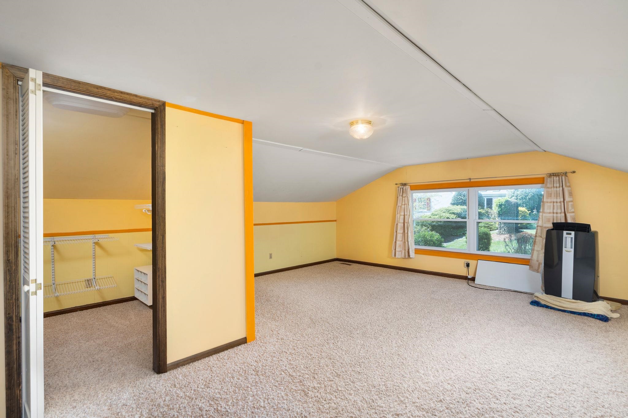 812 MEADOWBROOK RD, WAYNESBORO, Virginia 22980, 4 Bedrooms Bedrooms, ,3 BathroomsBathrooms,Residential,812 MEADOWBROOK RD,663618 MLS # 663618