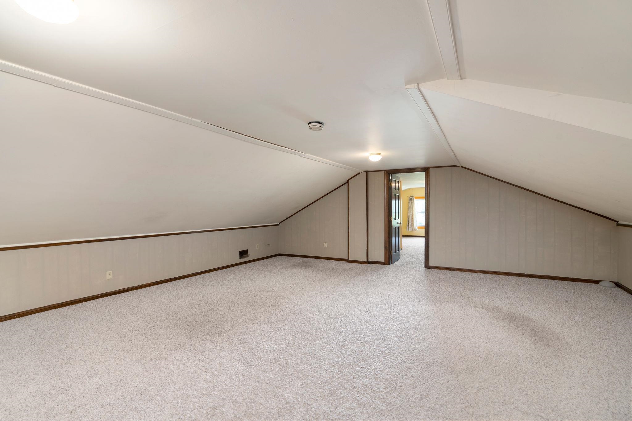 812 MEADOWBROOK RD, WAYNESBORO, Virginia 22980, 4 Bedrooms Bedrooms, ,3 BathroomsBathrooms,Residential,812 MEADOWBROOK RD,663618 MLS # 663618