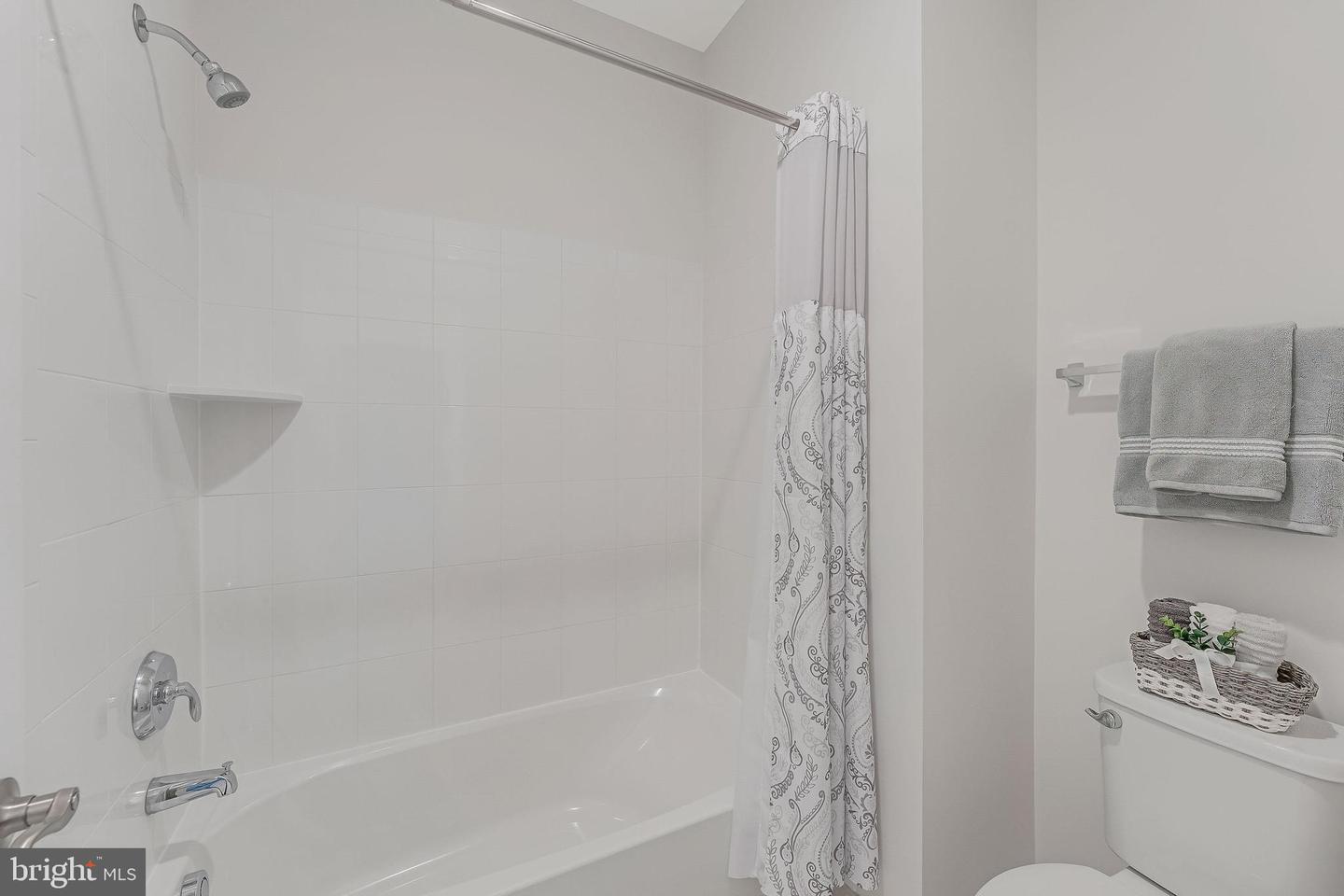 23707 KINSTON FERRY TER, ASHBURN, Virginia 20148, 4 Bedrooms Bedrooms, ,2 BathroomsBathrooms,Residential,For sale,23707 KINSTON FERRY TER,VALO2108940 MLS # VALO2108940