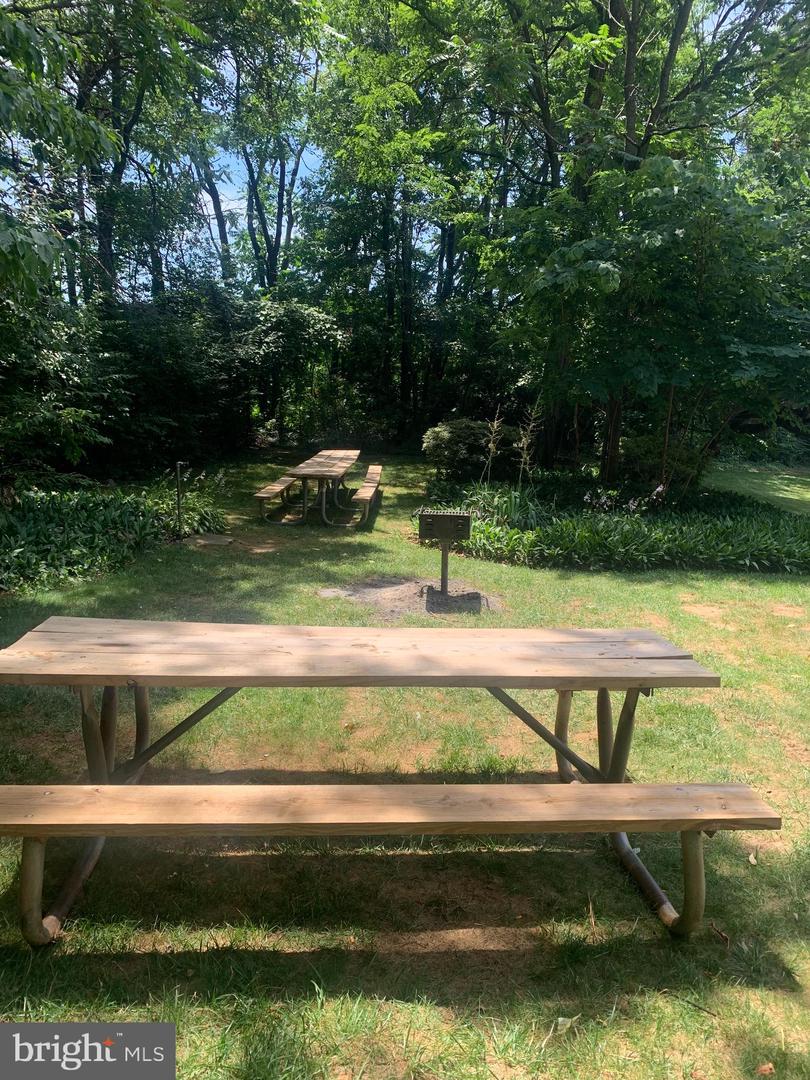 3245 RIO DR #307, FALLS CHURCH, Virginia 22041, 1 Bedroom Bedrooms, ,1 BathroomBathrooms,Residential,For sale,3245 RIO DR #307,VAFX2277186 MLS # VAFX2277186