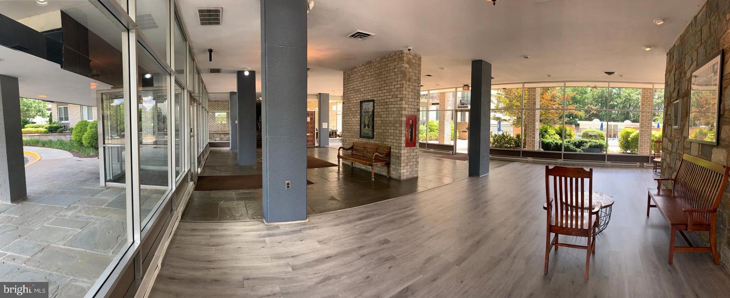 3245 RIO DR #307, FALLS CHURCH, Virginia 22041, 1 Bedroom Bedrooms, ,1 BathroomBathrooms,Residential,For sale,3245 RIO DR #307,VAFX2277186 MLS # VAFX2277186