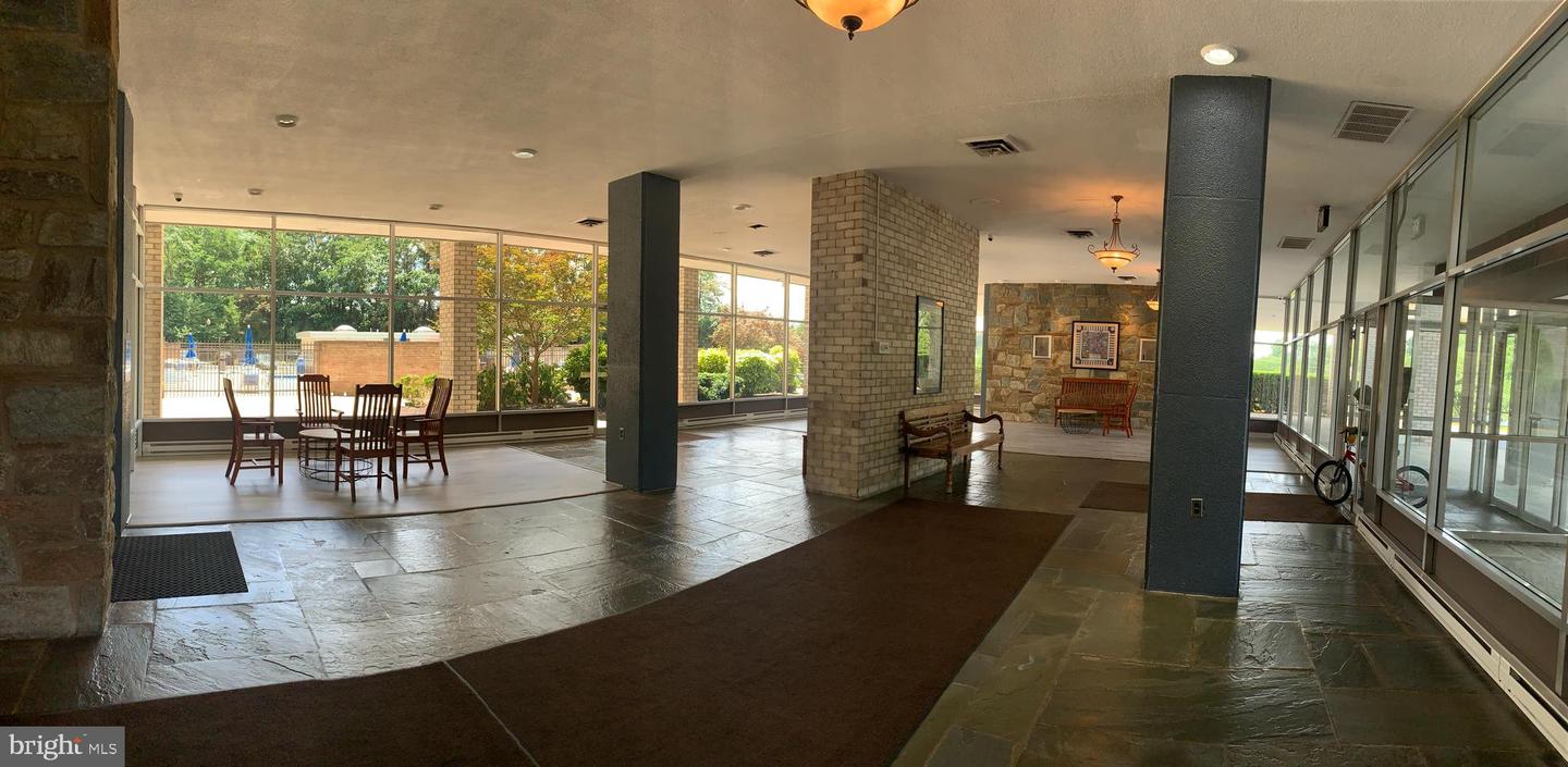 3245 RIO DR #307, FALLS CHURCH, Virginia 22041, 1 Bedroom Bedrooms, ,1 BathroomBathrooms,Residential,For sale,3245 RIO DR #307,VAFX2277186 MLS # VAFX2277186