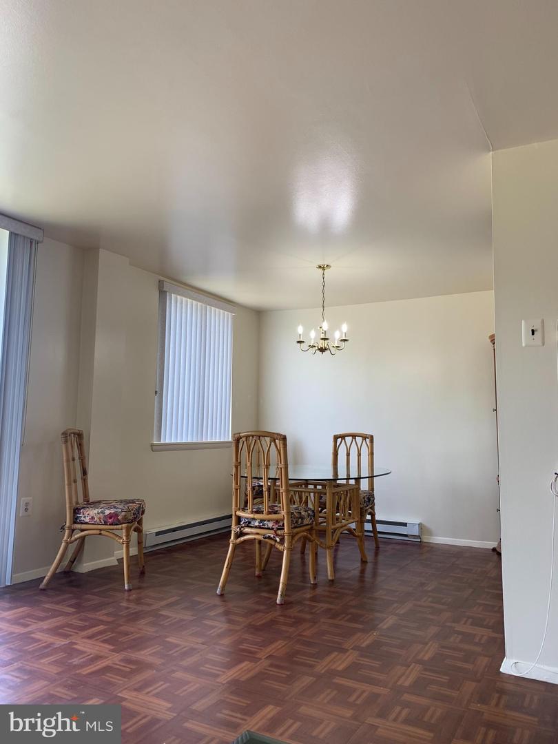 3245 RIO DR #307, FALLS CHURCH, Virginia 22041, 1 Bedroom Bedrooms, ,1 BathroomBathrooms,Residential,For sale,3245 RIO DR #307,VAFX2277186 MLS # VAFX2277186