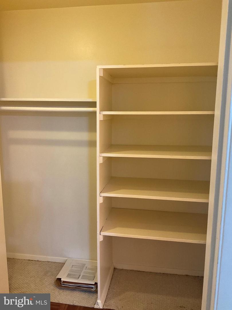 3245 RIO DR #307, FALLS CHURCH, Virginia 22041, 1 Bedroom Bedrooms, ,1 BathroomBathrooms,Residential,For sale,3245 RIO DR #307,VAFX2277186 MLS # VAFX2277186