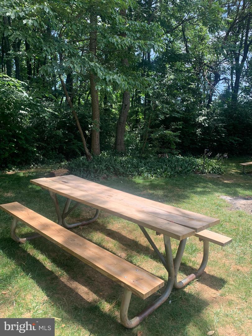 3245 RIO DR #307, FALLS CHURCH, Virginia 22041, 1 Bedroom Bedrooms, ,1 BathroomBathrooms,Residential,For sale,3245 RIO DR #307,VAFX2277186 MLS # VAFX2277186