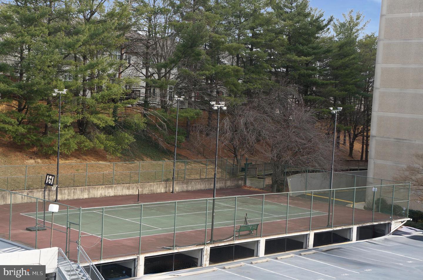 6101 EDSALL RD #701, ALEXANDRIA, Virginia 22304, 2 Bedrooms Bedrooms, ,2 BathroomsBathrooms,Residential,For sale,6101 EDSALL RD #701,VAAX2051404 MLS # VAAX2051404