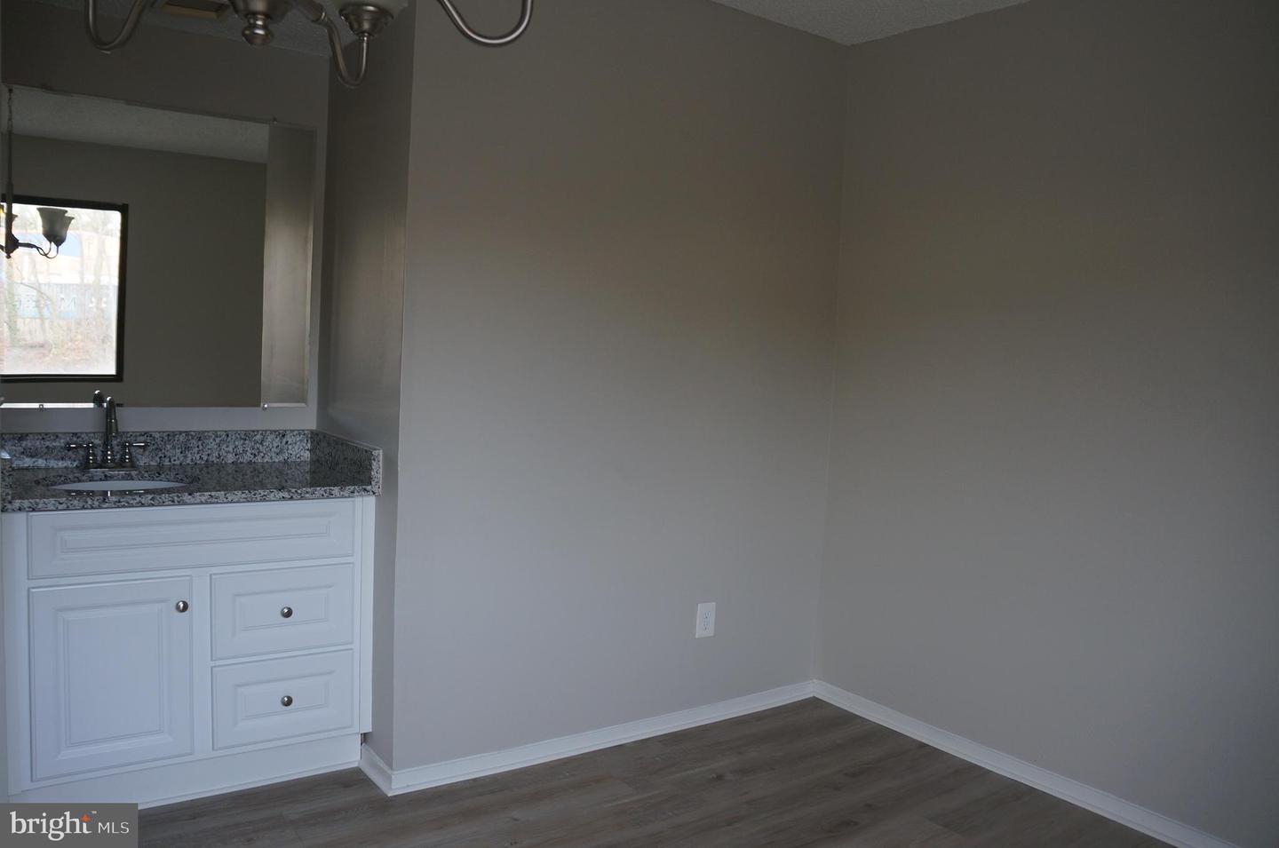 6101 EDSALL RD #701, ALEXANDRIA, Virginia 22304, 2 Bedrooms Bedrooms, ,2 BathroomsBathrooms,Residential,For sale,6101 EDSALL RD #701,VAAX2051404 MLS # VAAX2051404