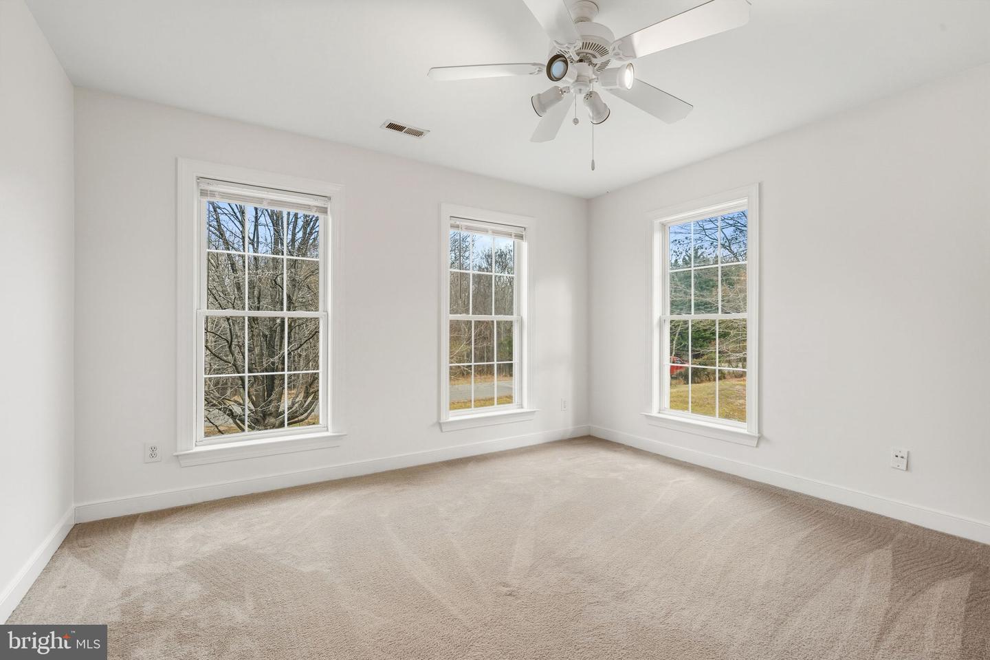 53 BROOKE CREST LN, STAFFORD, Virginia 22554, 5 Bedrooms Bedrooms, ,4 BathroomsBathrooms,Residential,For sale,53 BROOKE CREST LN,VAST2044054 MLS # VAST2044054