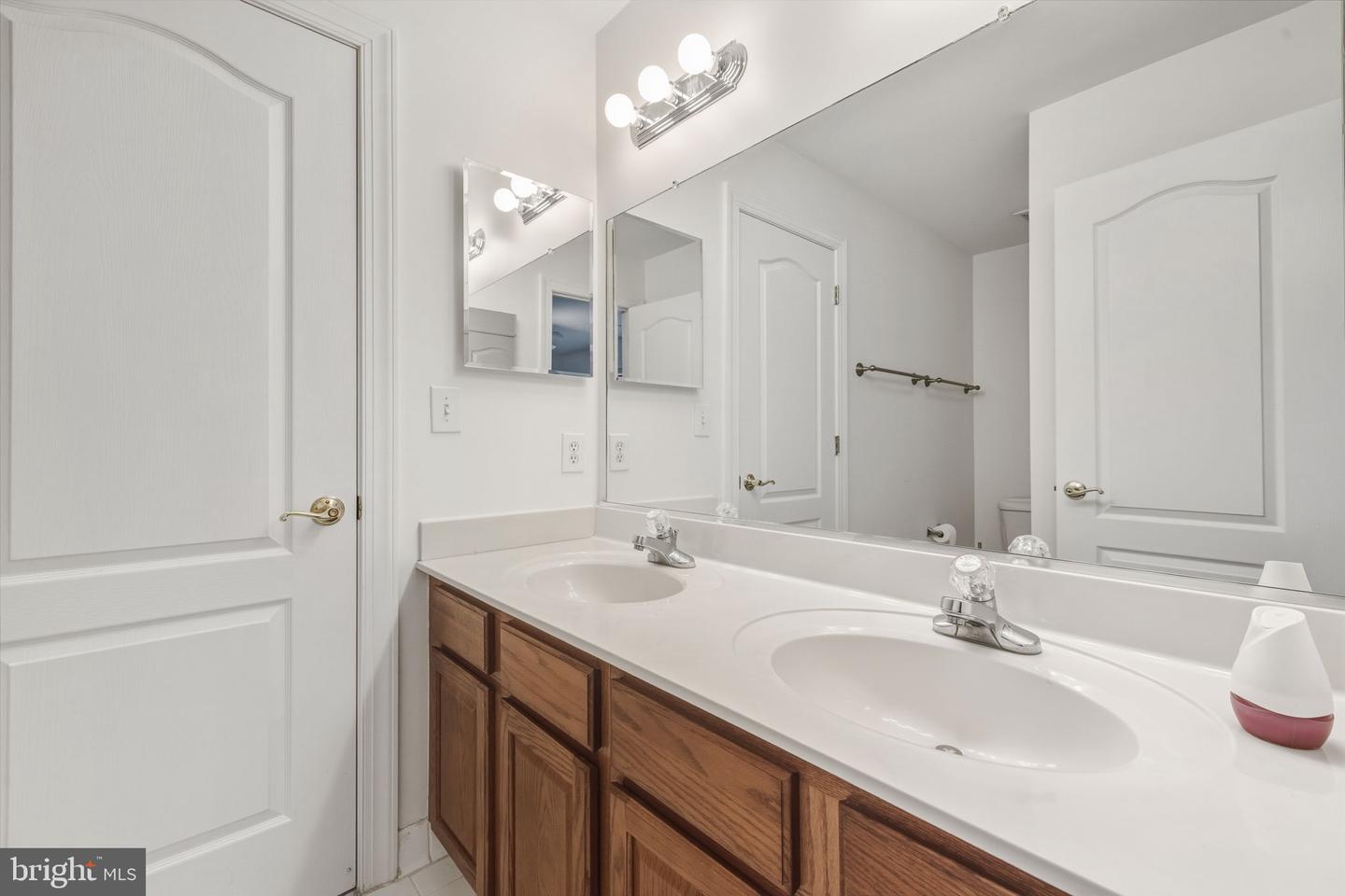 53 BROOKE CREST LN, STAFFORD, Virginia 22554, 5 Bedrooms Bedrooms, ,4 BathroomsBathrooms,Residential,For sale,53 BROOKE CREST LN,VAST2044054 MLS # VAST2044054