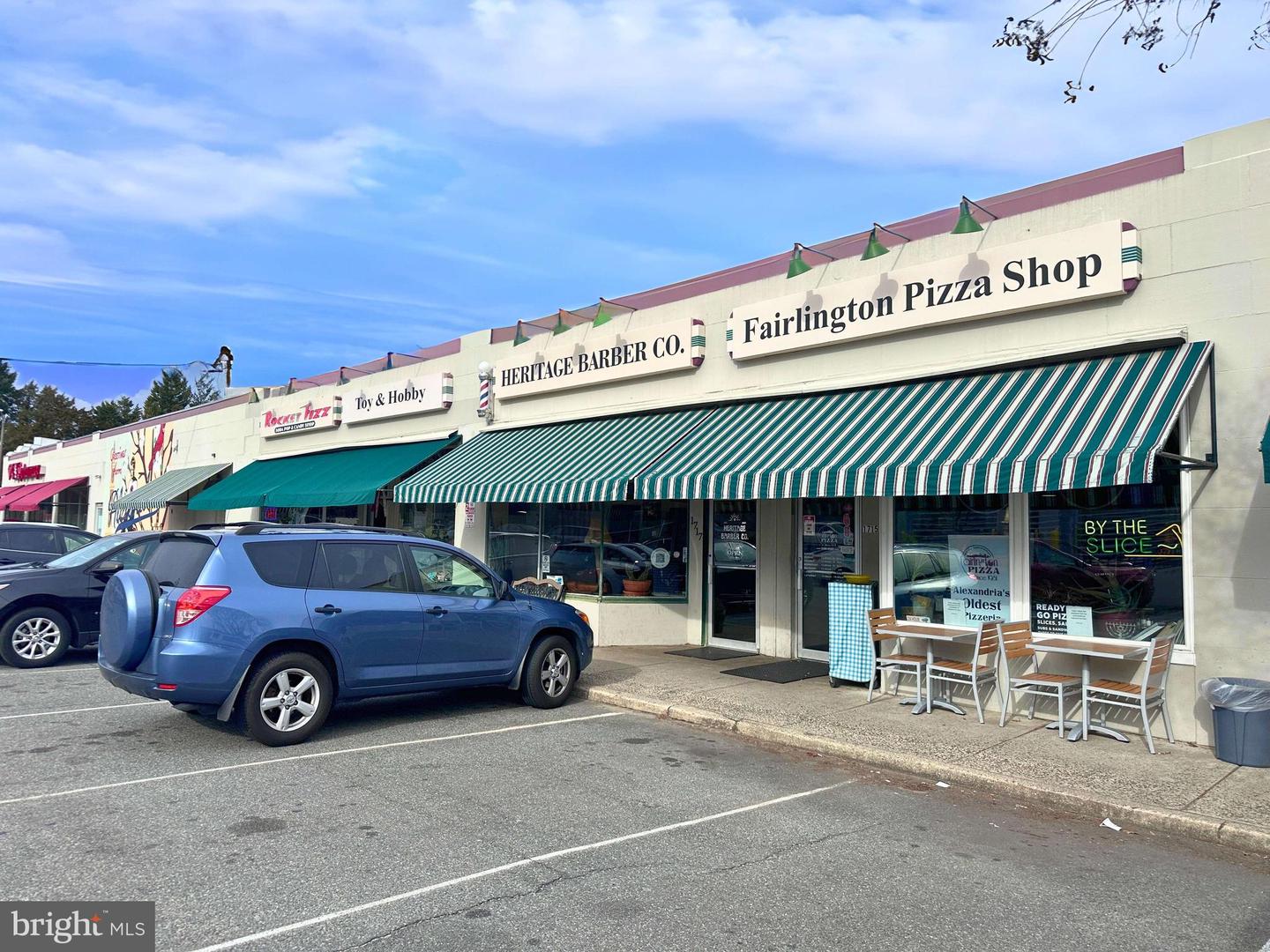 3034 S BUCHANAN ST, ARLINGTON, Virginia 22206, 2 Bedrooms Bedrooms, ,2 BathroomsBathrooms,Residential,For sale,3034 S BUCHANAN ST,VAAR2065992 MLS # VAAR2065992