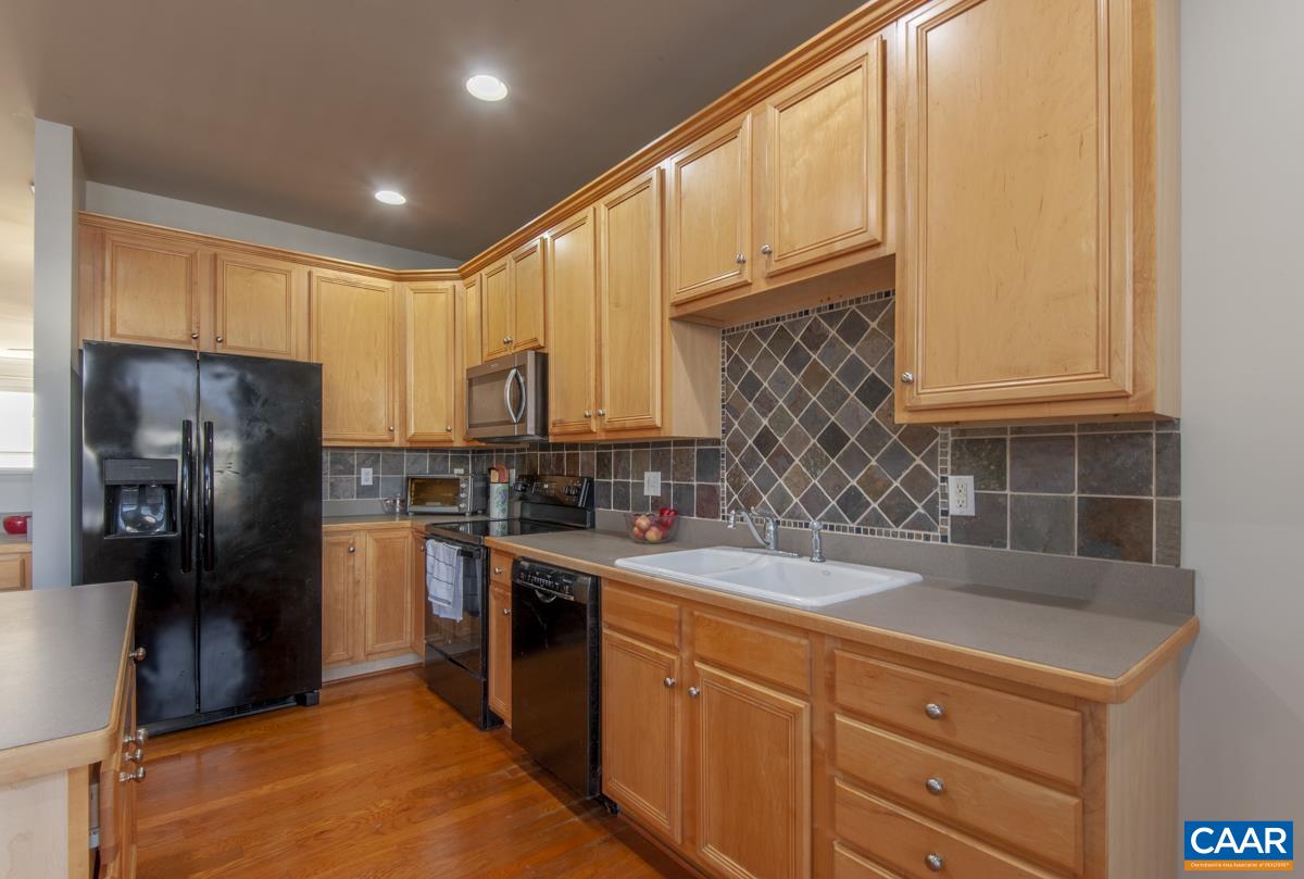 1140 EDMOND CT, CROZET, Virginia 22932, 3 Bedrooms Bedrooms, ,2 BathroomsBathrooms,Residential,1140 EDMOND CT,672454 MLS # 672454