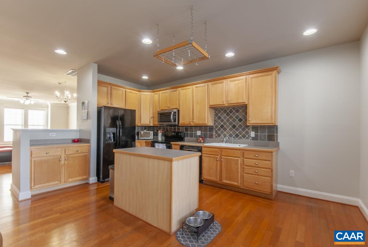 1140 EDMOND CT, CROZET, Virginia 22932, 3 Bedrooms Bedrooms, ,2 BathroomsBathrooms,Residential,1140 EDMOND CT,672454 MLS # 672454