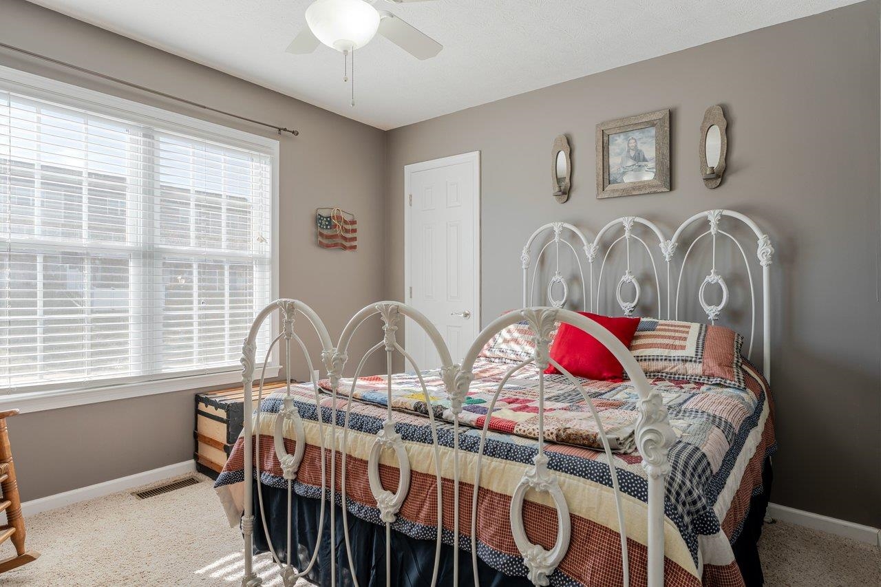 1428 MANDOLIN AVE, GROTTOES, Virginia 24441, 3 Bedrooms Bedrooms, ,2 BathroomsBathrooms,Residential,1428 MANDOLIN AVE,672504 MLS # 672504