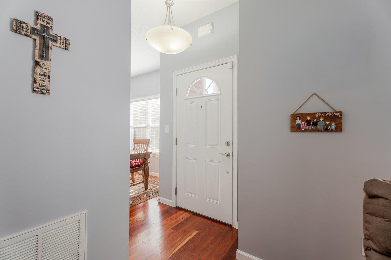 1428 MANDOLIN AVE, GROTTOES, Virginia 24441, 3 Bedrooms Bedrooms, ,2 BathroomsBathrooms,Residential,1428 MANDOLIN AVE,672504 MLS # 672504