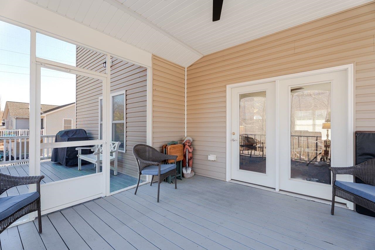 1428 MANDOLIN AVE, GROTTOES, Virginia 24441, 3 Bedrooms Bedrooms, ,2 BathroomsBathrooms,Residential,1428 MANDOLIN AVE,672504 MLS # 672504