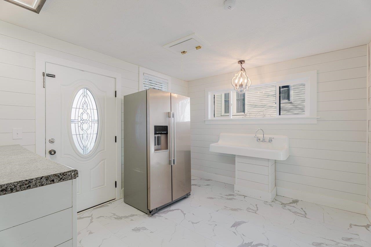 164 CHURCH ST, TIMBERVILLE, Virginia 22853, 3 Bedrooms Bedrooms, ,2 BathroomsBathrooms,Residential,164 CHURCH ST,672505 MLS # 672505