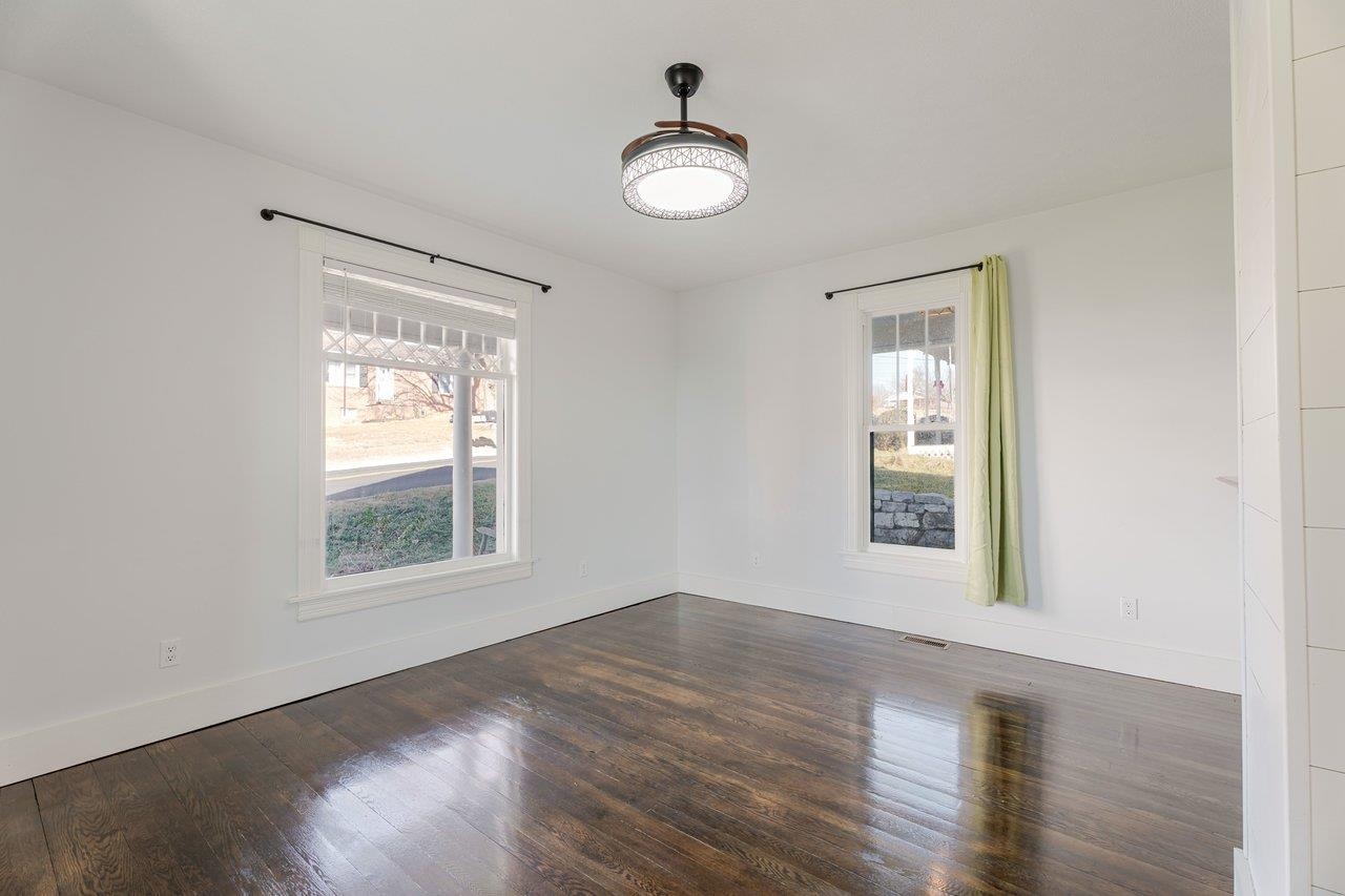 164 CHURCH ST, TIMBERVILLE, Virginia 22853, 3 Bedrooms Bedrooms, ,2 BathroomsBathrooms,Residential,164 CHURCH ST,672505 MLS # 672505