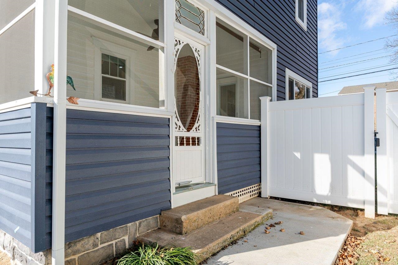 164 CHURCH ST, TIMBERVILLE, Virginia 22853, 3 Bedrooms Bedrooms, ,2 BathroomsBathrooms,Residential,164 CHURCH ST,672505 MLS # 672505