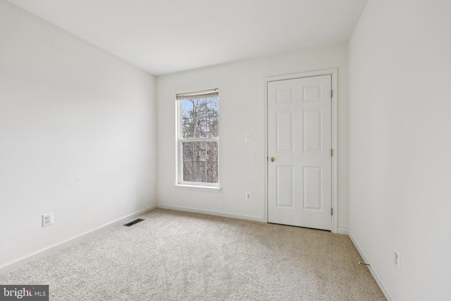 12151 HAYFIELD CT, BRISTOW, Virginia 20136, 4 Bedrooms Bedrooms, 7 Rooms Rooms,2 BathroomsBathrooms,Residential,For sale,12151 HAYFIELD CT,VAPW2108238 MLS # VAPW2108238