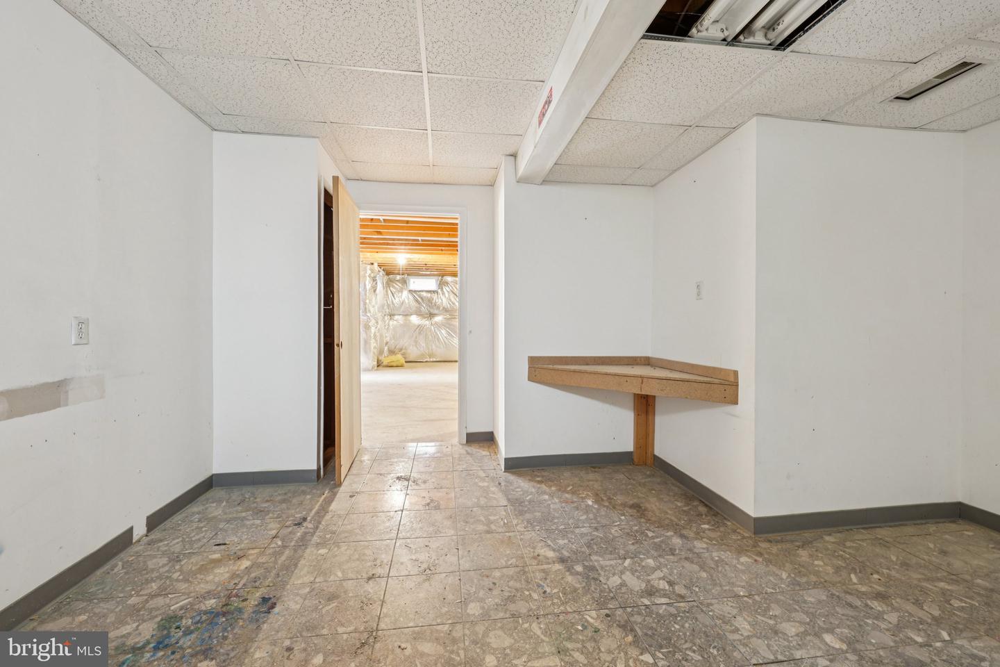 12151 HAYFIELD CT, BRISTOW, Virginia 20136, 4 Bedrooms Bedrooms, 7 Rooms Rooms,2 BathroomsBathrooms,Residential,For sale,12151 HAYFIELD CT,VAPW2108238 MLS # VAPW2108238