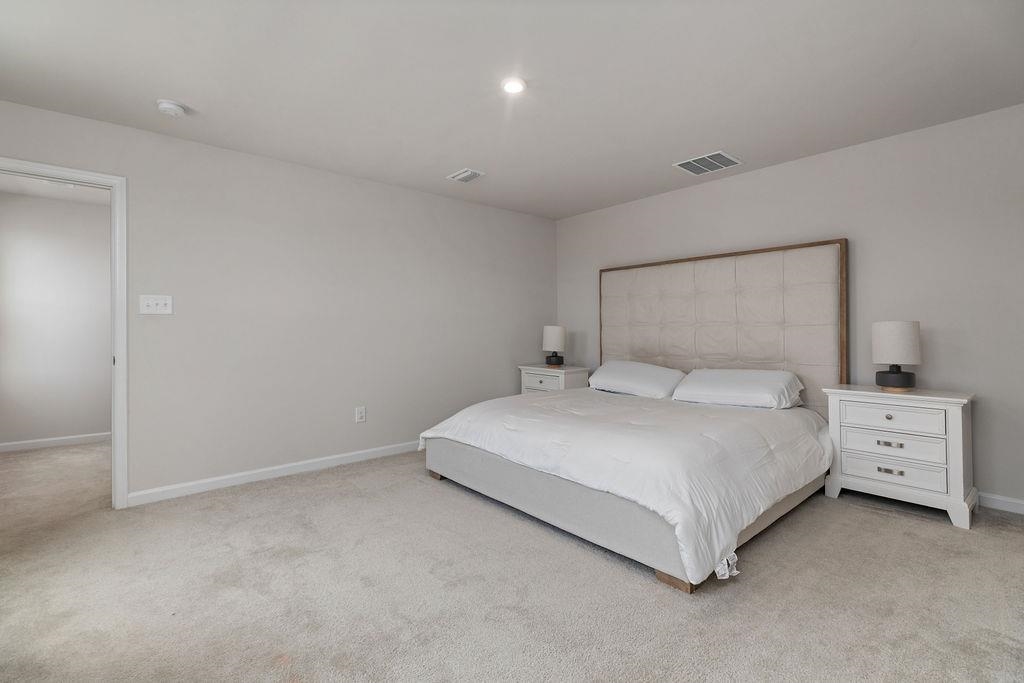 124 WALSH LN, WAYNESBORO, Virginia 22980, 5 Bedrooms Bedrooms, ,3 BathroomsBathrooms,Residential,124 WALSH LN,672519 MLS # 672519