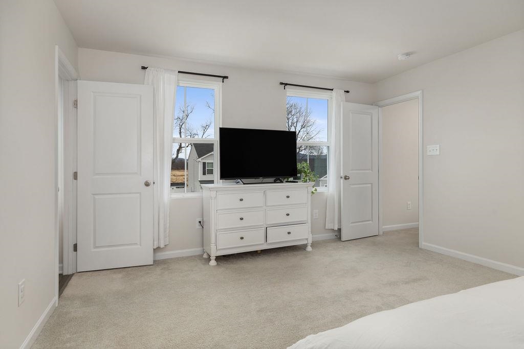 124 WALSH LN, WAYNESBORO, Virginia 22980, 5 Bedrooms Bedrooms, ,3 BathroomsBathrooms,Residential,124 WALSH LN,672519 MLS # 672519