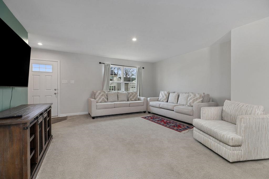 124 WALSH LN, WAYNESBORO, Virginia 22980, 5 Bedrooms Bedrooms, ,3 BathroomsBathrooms,Residential,124 WALSH LN,672519 MLS # 672519