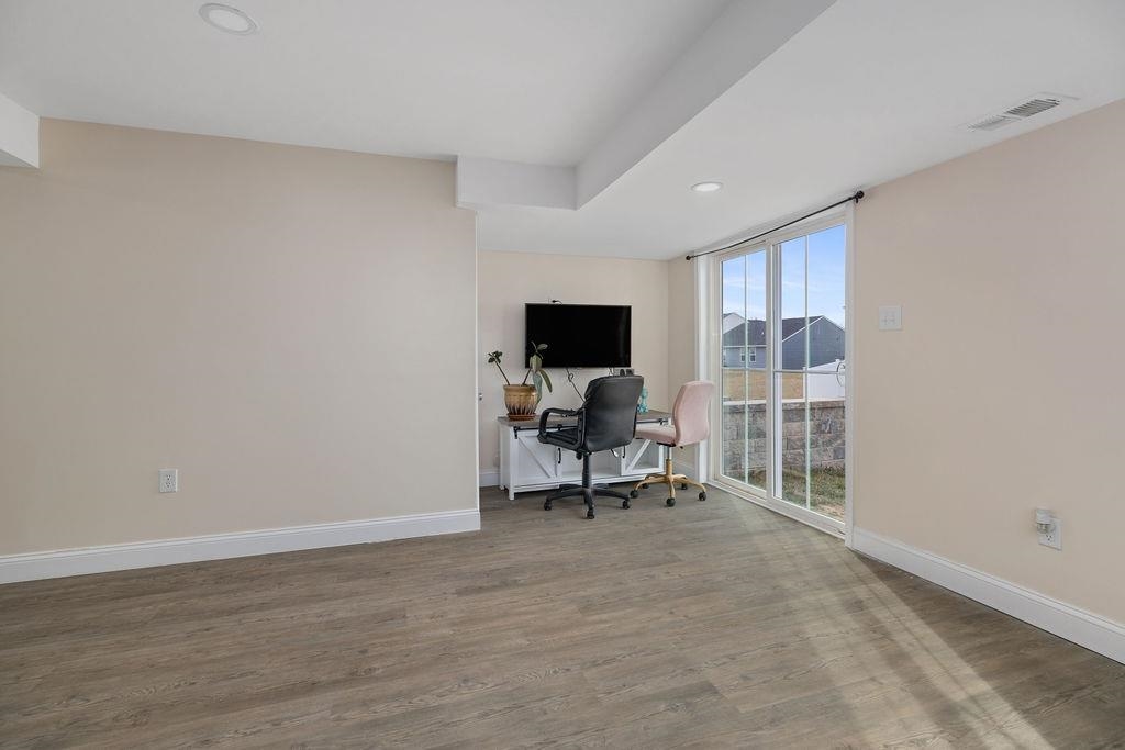 124 WALSH LN, WAYNESBORO, Virginia 22980, 5 Bedrooms Bedrooms, ,3 BathroomsBathrooms,Residential,124 WALSH LN,672519 MLS # 672519