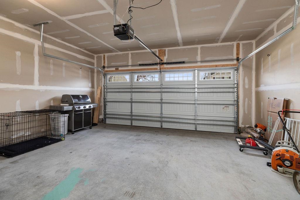 124 WALSH LN, WAYNESBORO, Virginia 22980, 5 Bedrooms Bedrooms, ,3 BathroomsBathrooms,Residential,124 WALSH LN,672519 MLS # 672519