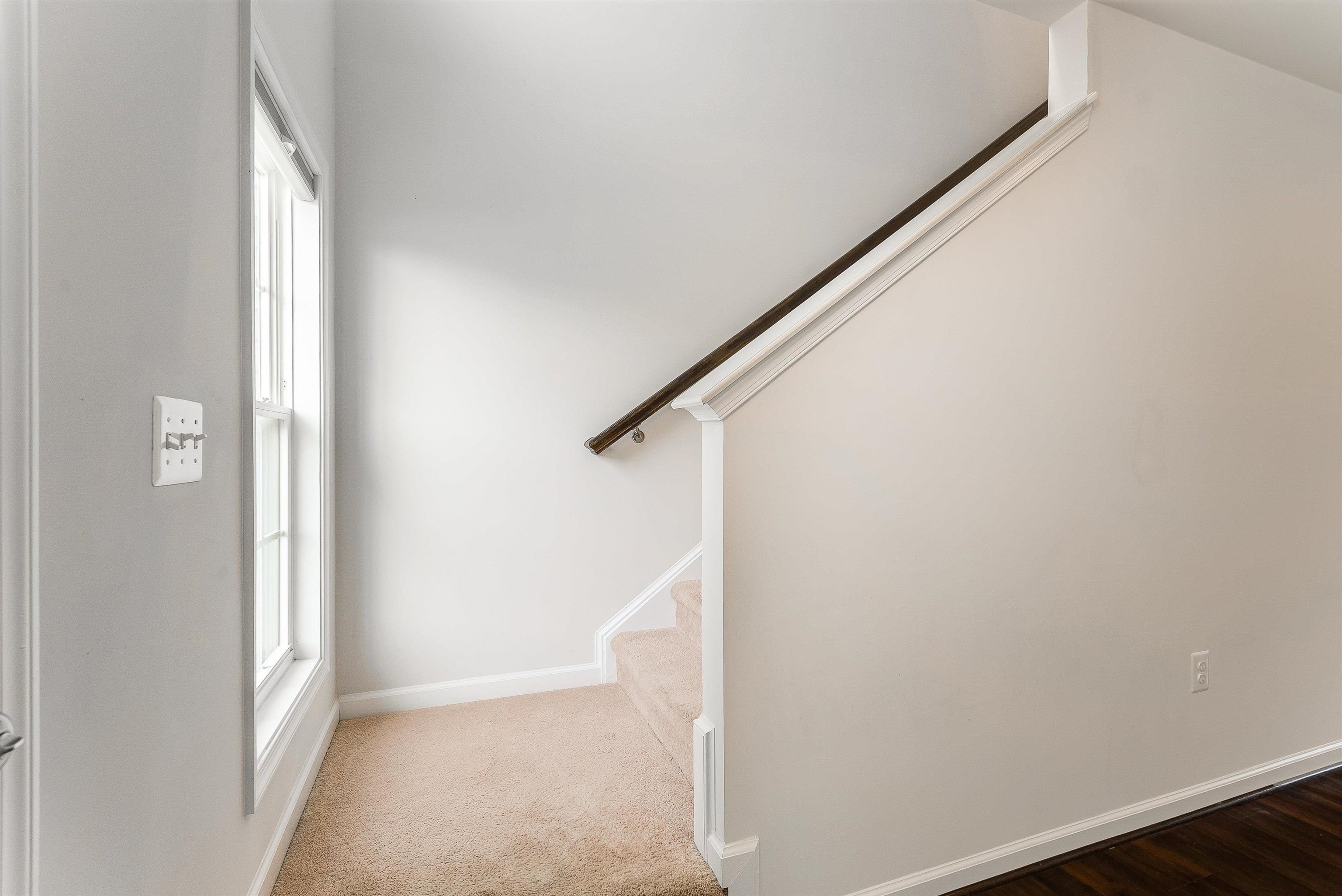 208 OAKBRIDGE DR, WAYNESBORO, Virginia 22980, 4 Bedrooms Bedrooms, ,2 BathroomsBathrooms,Residential,208 OAKBRIDGE DR,672520 MLS # 672520