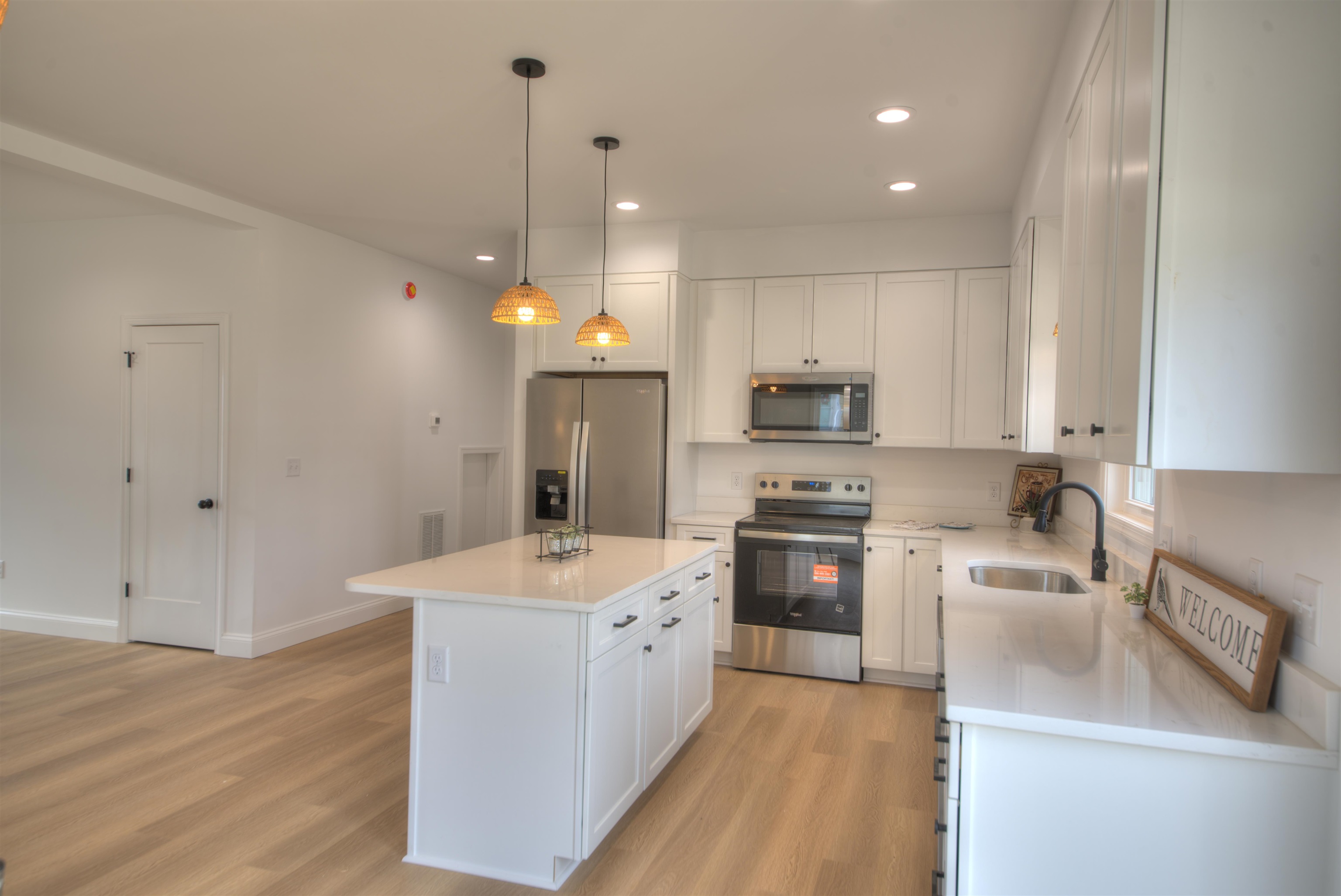 11 TOPSIDE CIR, STAUNTON, Virginia 24401, 3 Bedrooms Bedrooms, ,2 BathroomsBathrooms,Residential,11 TOPSIDE CIR,672524 MLS # 672524