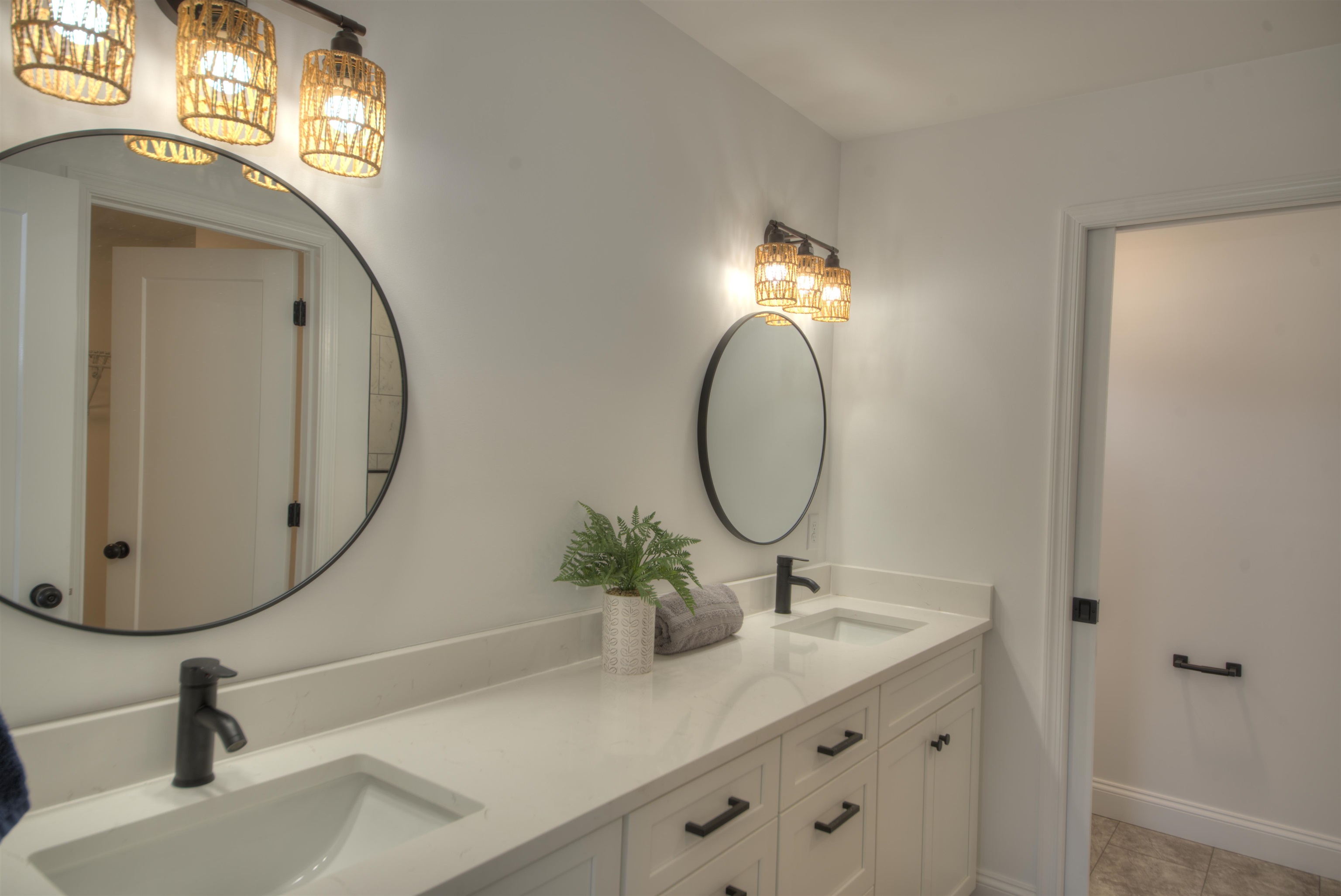 11 TOPSIDE CIR, STAUNTON, Virginia 24401, 3 Bedrooms Bedrooms, ,2 BathroomsBathrooms,Residential,11 TOPSIDE CIR,672524 MLS # 672524