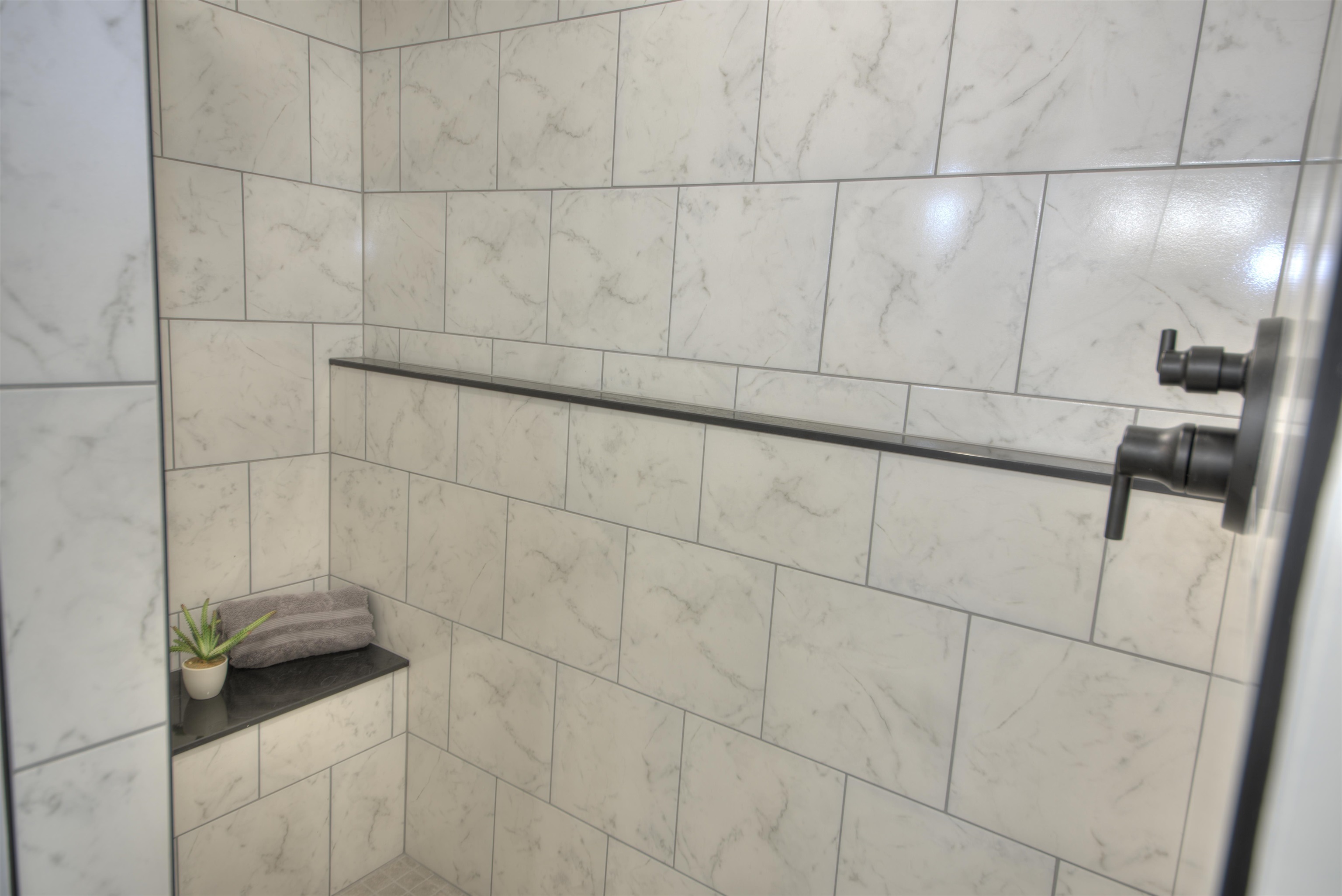 11 TOPSIDE CIR, STAUNTON, Virginia 24401, 3 Bedrooms Bedrooms, ,2 BathroomsBathrooms,Residential,11 TOPSIDE CIR,672524 MLS # 672524