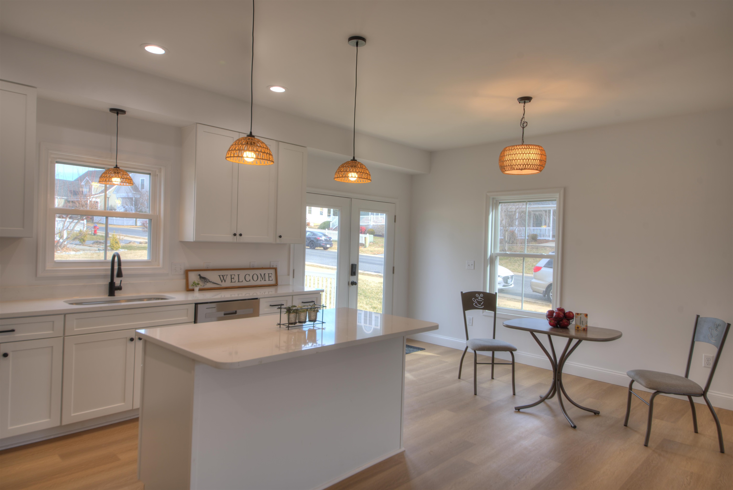 11 TOPSIDE CIR, STAUNTON, Virginia 24401, 3 Bedrooms Bedrooms, ,2 BathroomsBathrooms,Residential,11 TOPSIDE CIR,672524 MLS # 672524