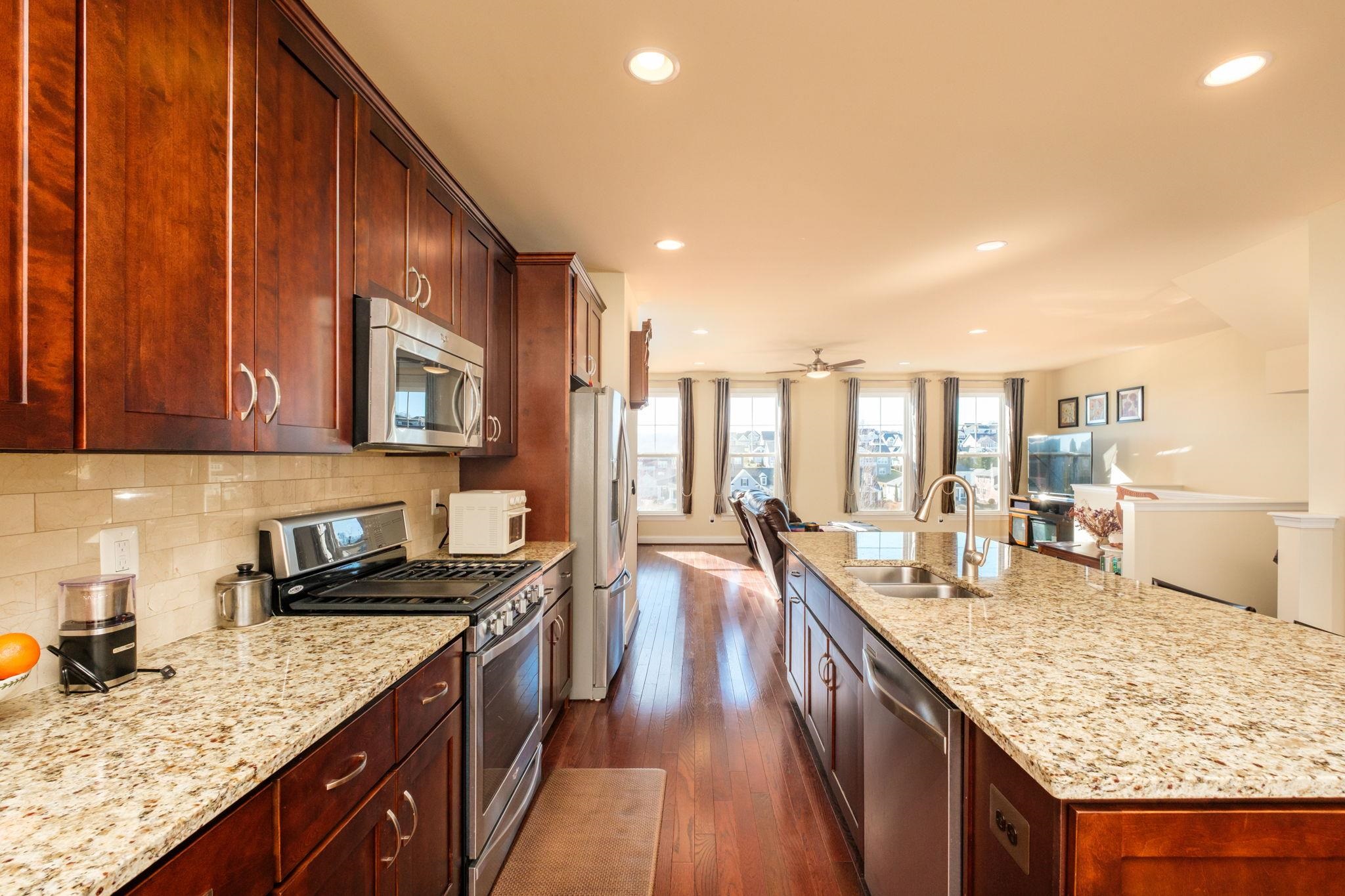 3219 CHARLESTON BLVD, ROCKINGHAM, Virginia 22801, 3 Bedrooms Bedrooms, ,2 BathroomsBathrooms,Residential,Banu,3219 CHARLESTON BLVD,672525 MLS # 672525