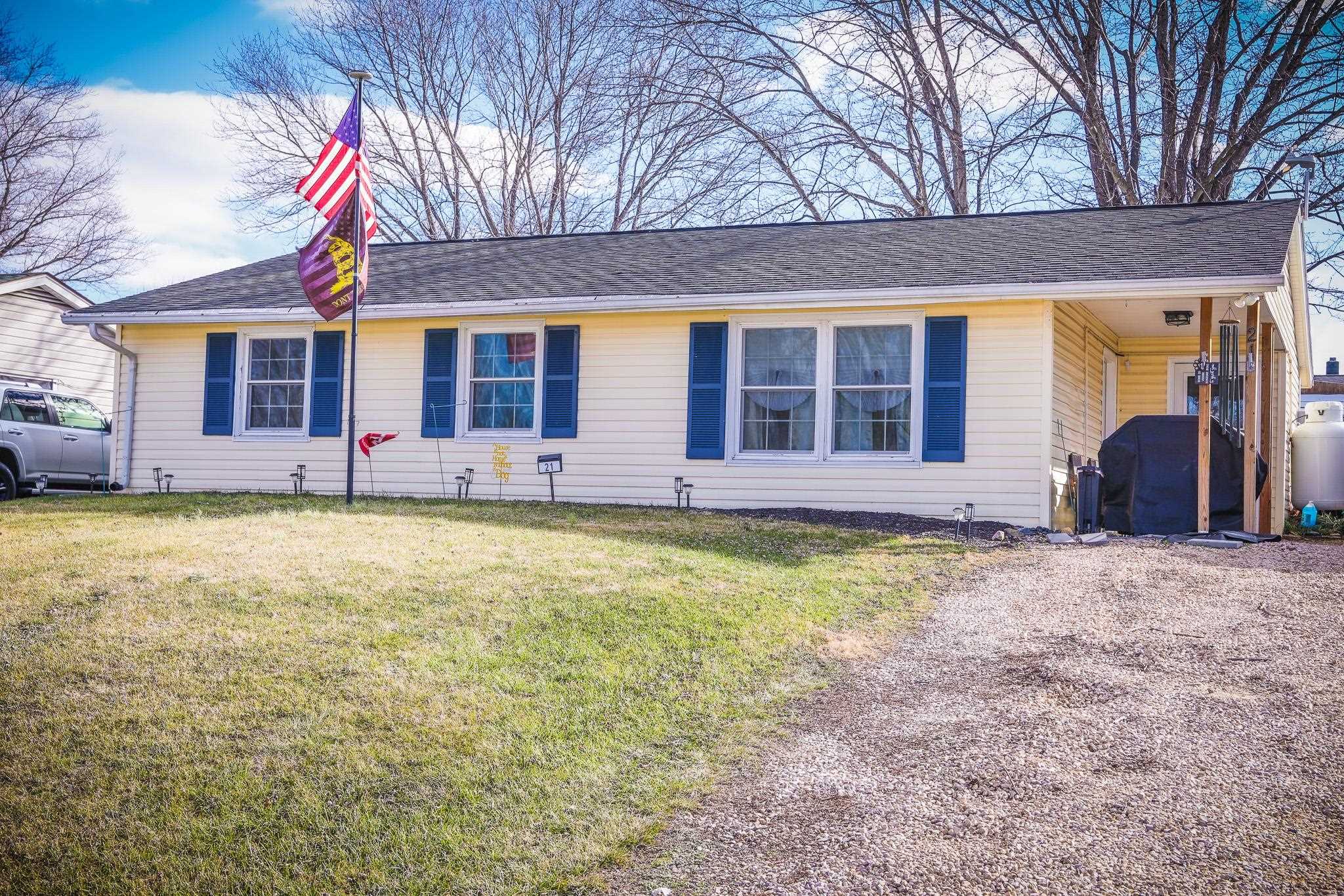 21 ARDMORE ST, VERONA, Virginia 24482, 3 Bedrooms Bedrooms, ,1 BathroomBathrooms,Residential,21 ARDMORE ST,672526 MLS # 672526